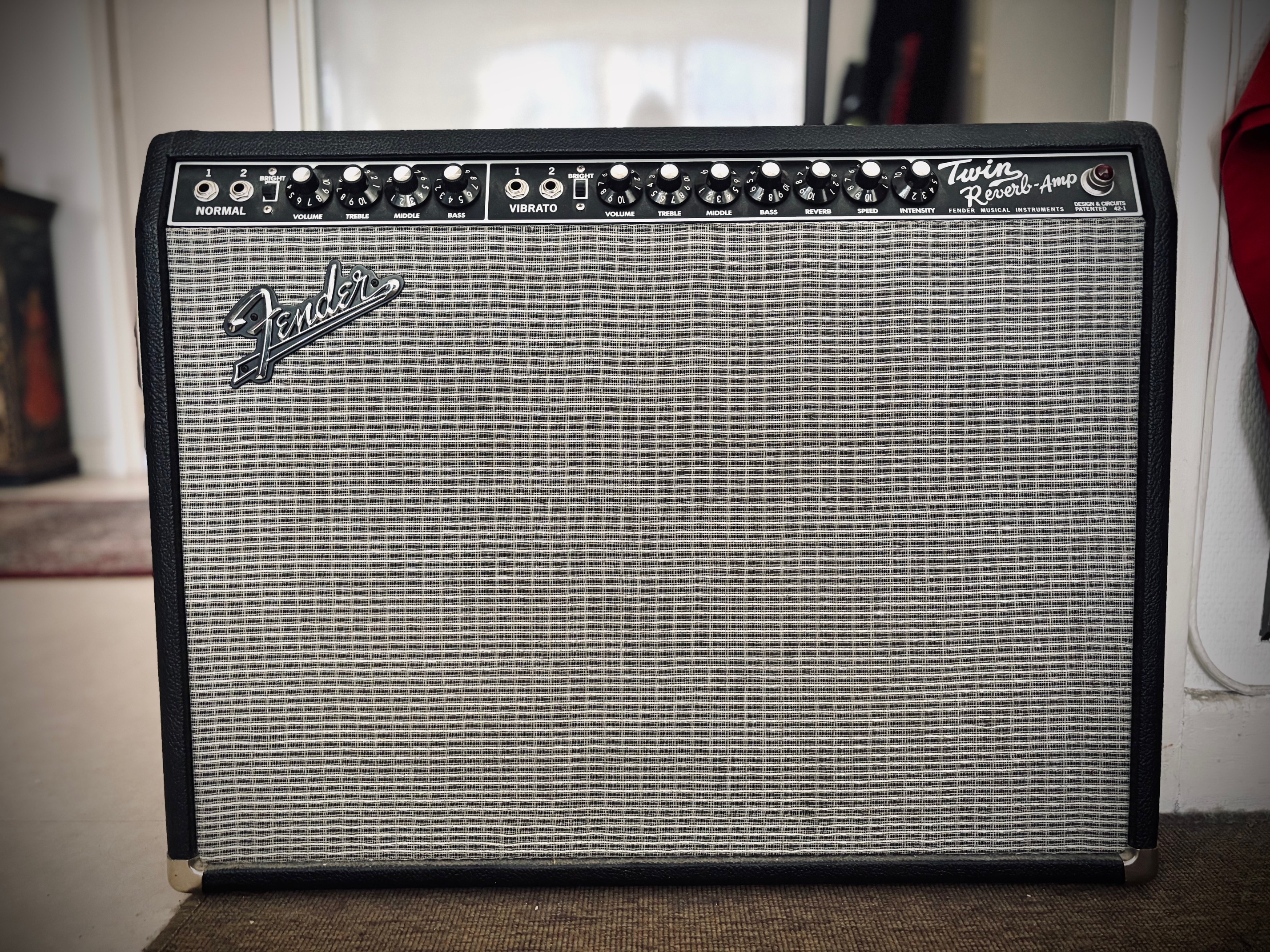 FENDER TWIN REVERB REISSU 65 USA