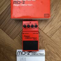 Boss MD-2 Mega Distortion + boite & manuel