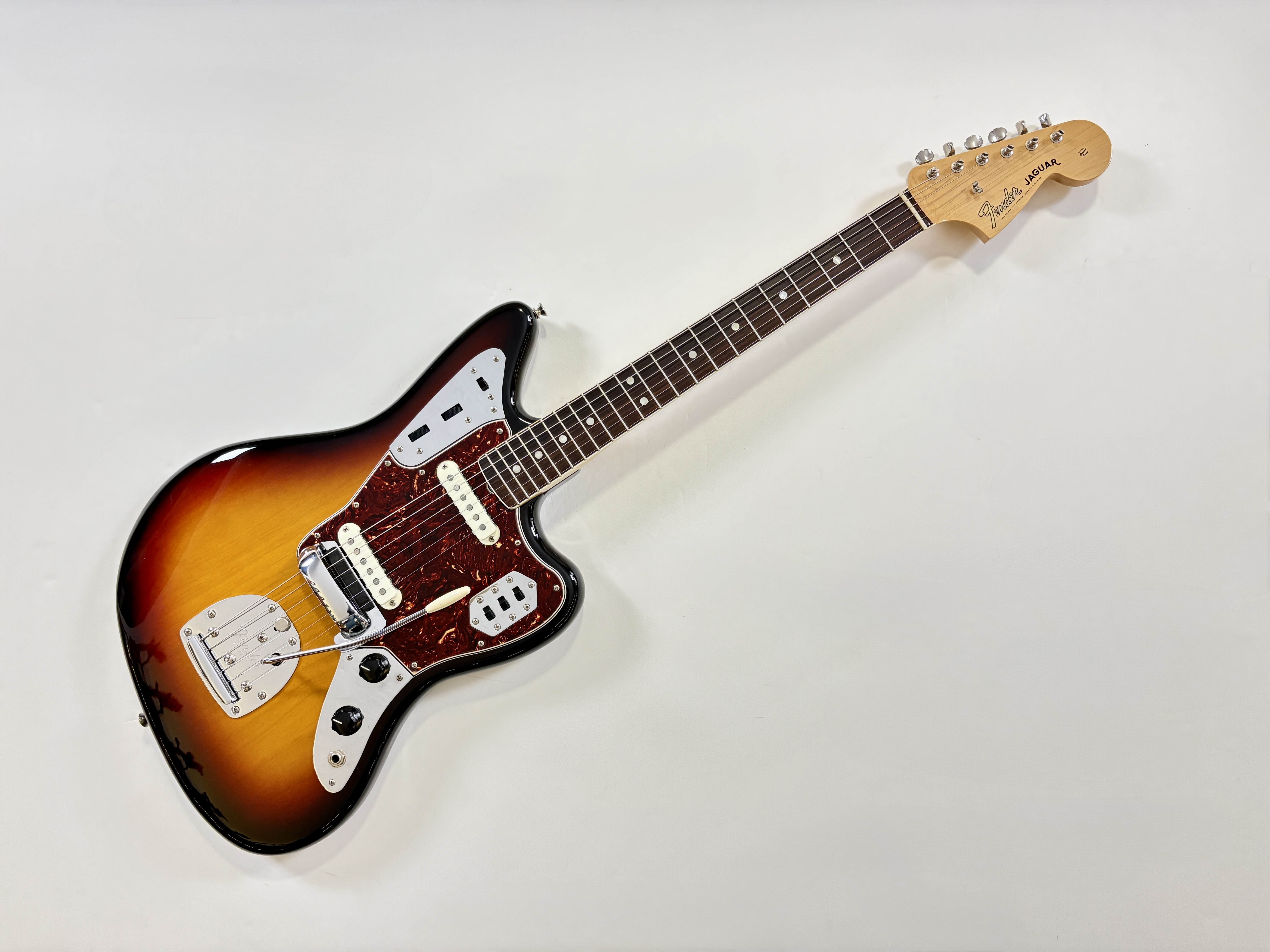 Fender Jaguar American Vintage 65 Sunburst 2012