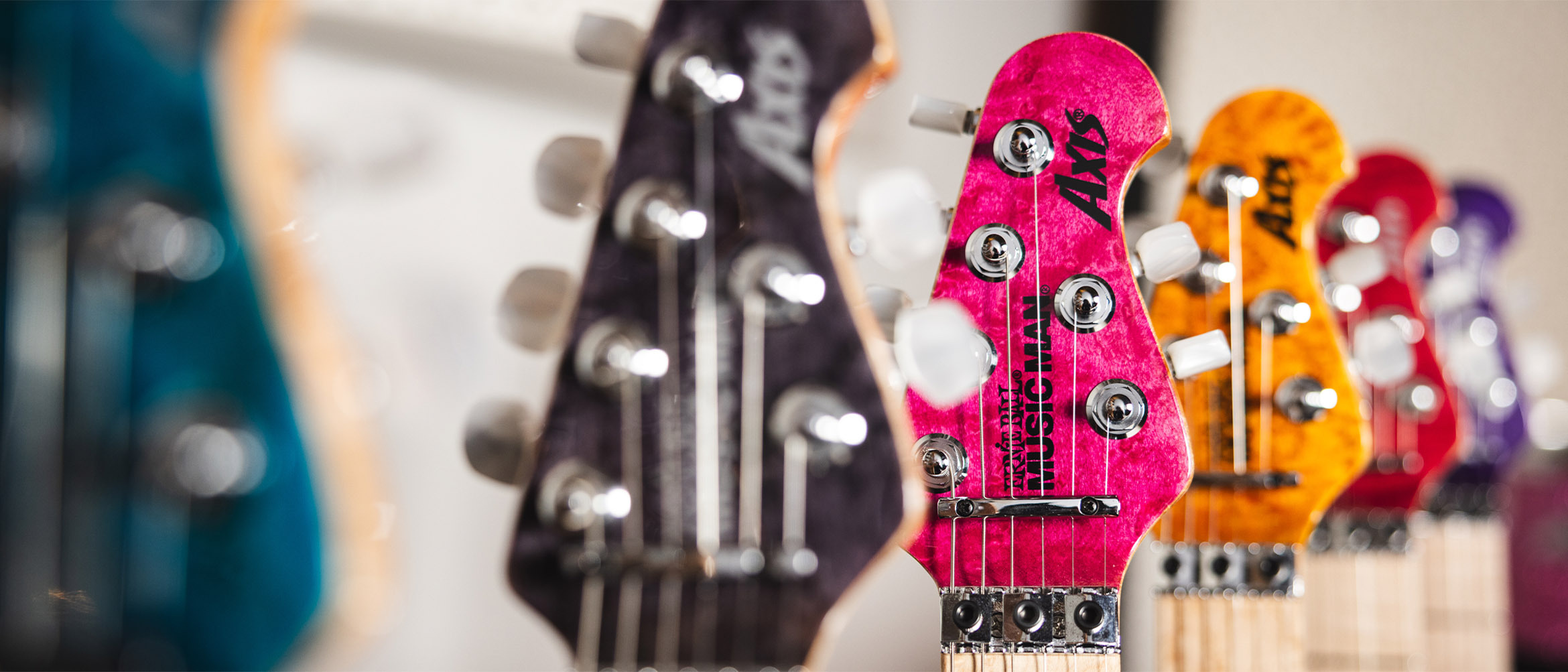 Axis 30th AnniversaryHEAD