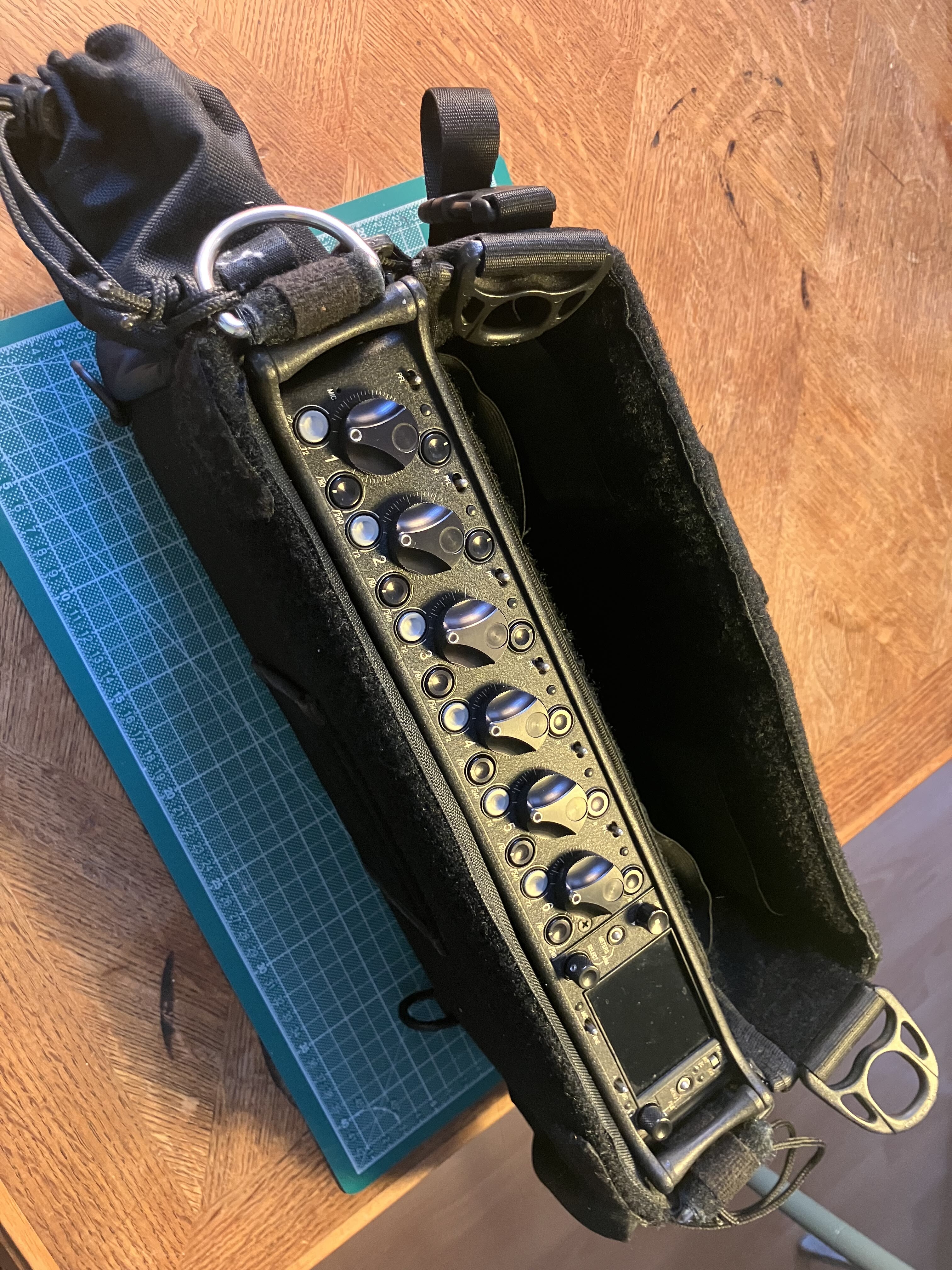 Enregistreur Sound Device 664 - 12 entrées