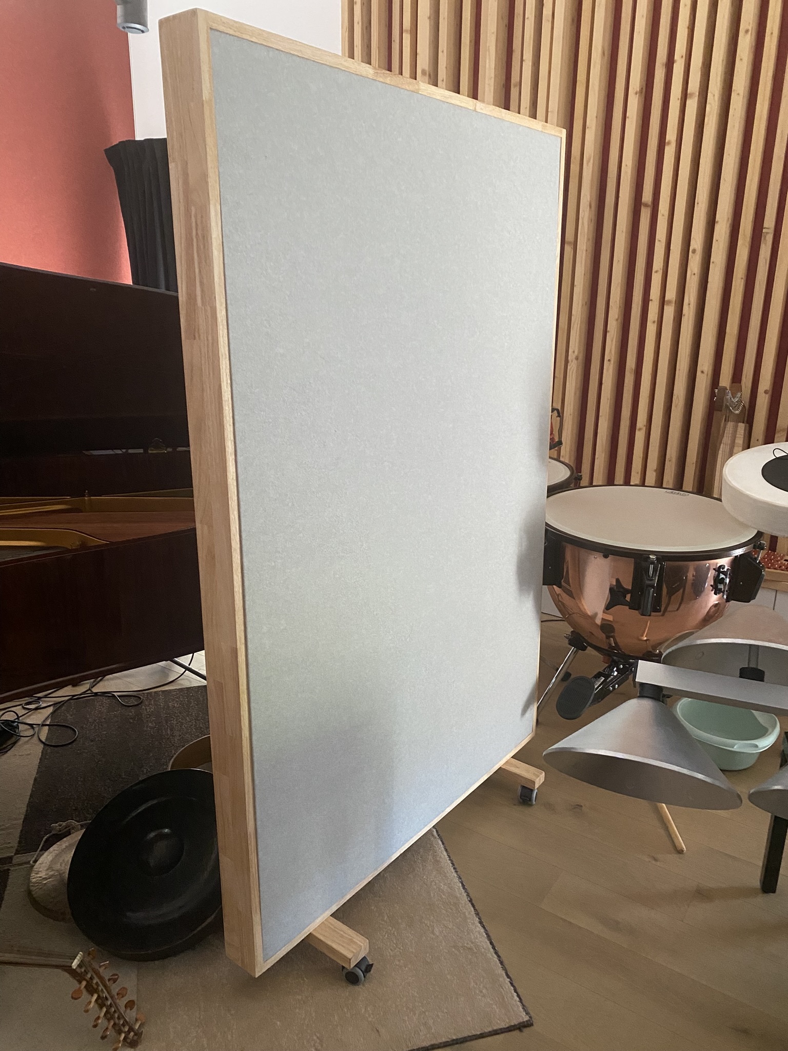 Panneaux absorbants sur roulettes 