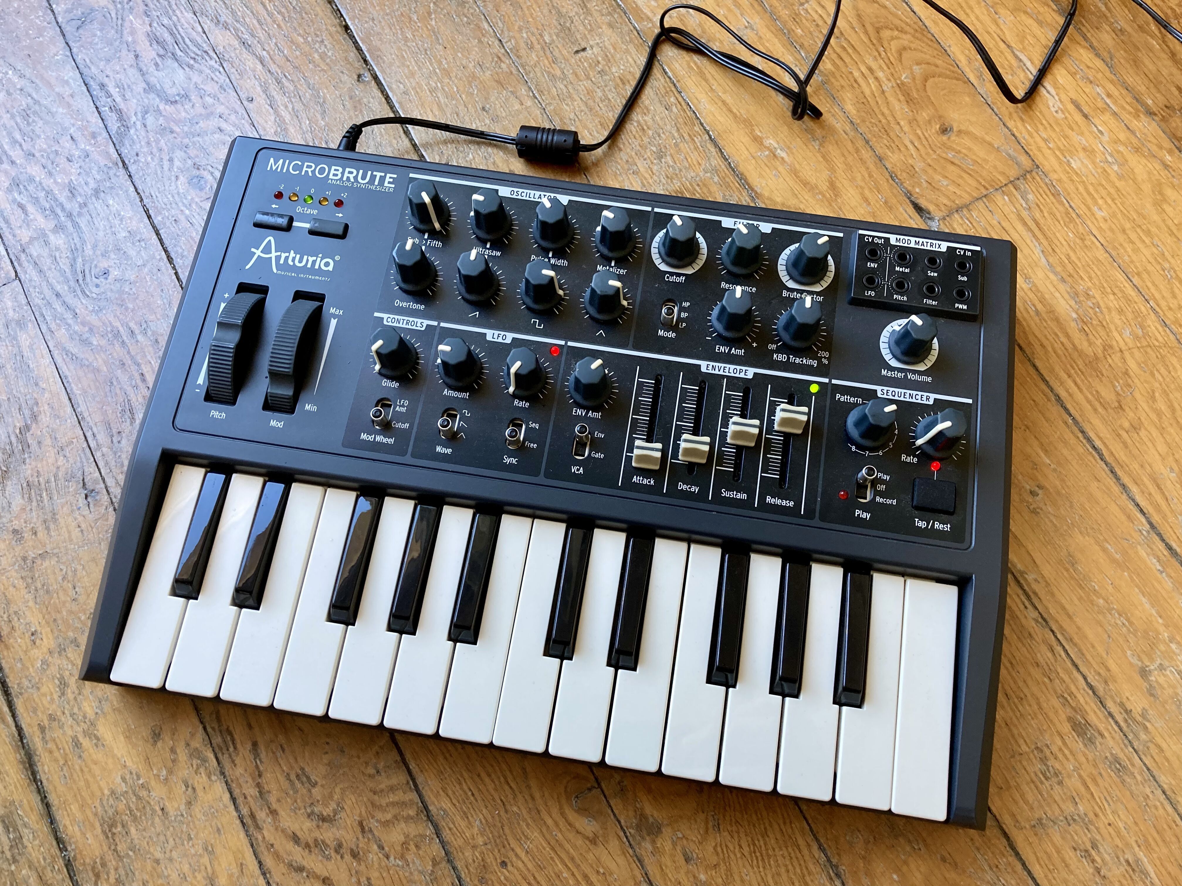 Arturia MicroBrute