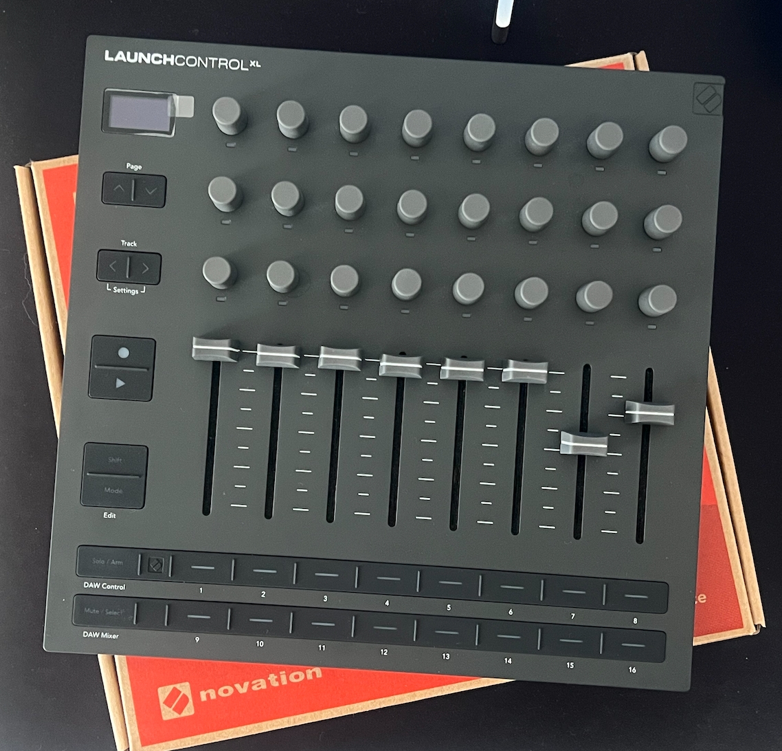 Novation Launch Control XL MK3 parfait état