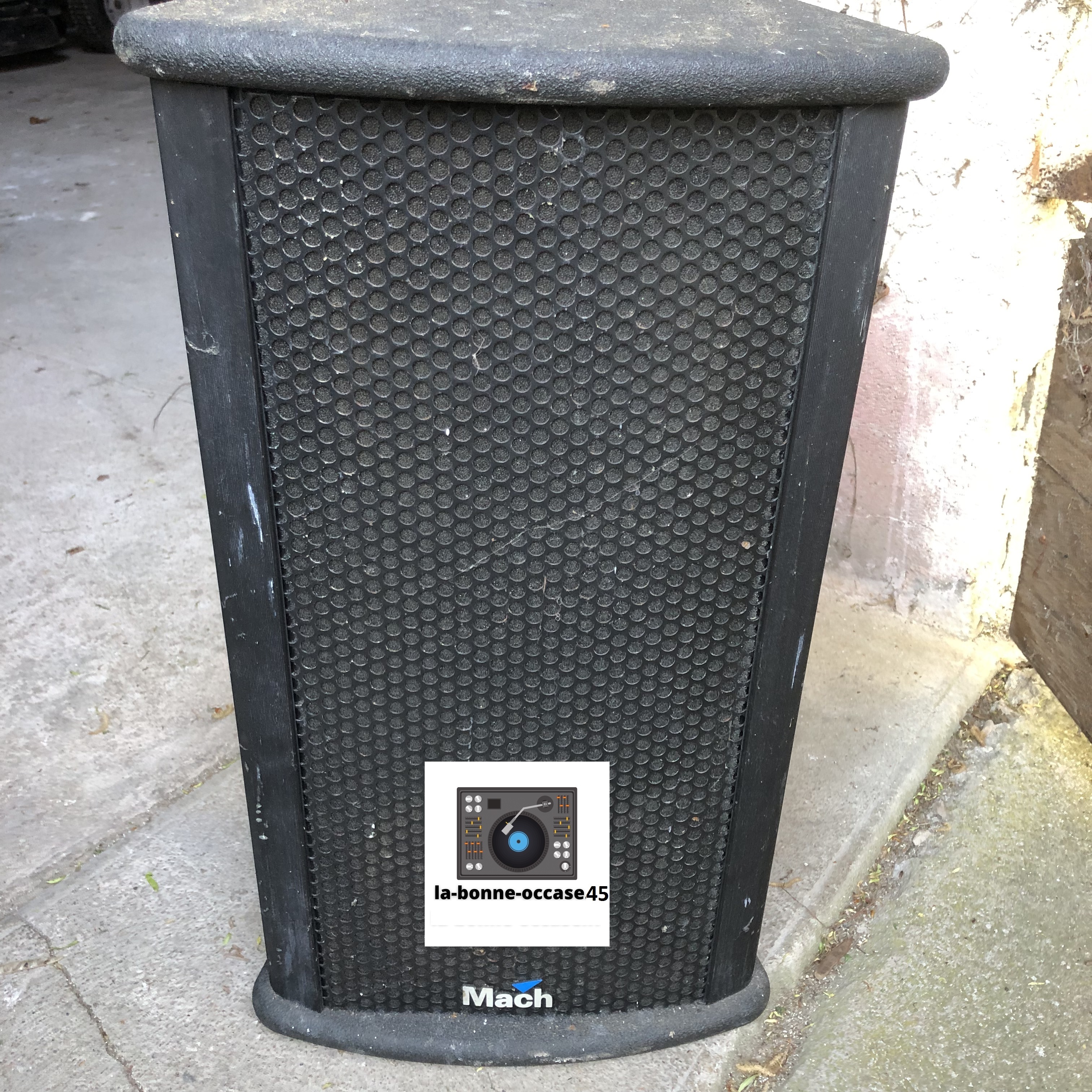 Vend enceinte  M 82i Mach Audio by Martin