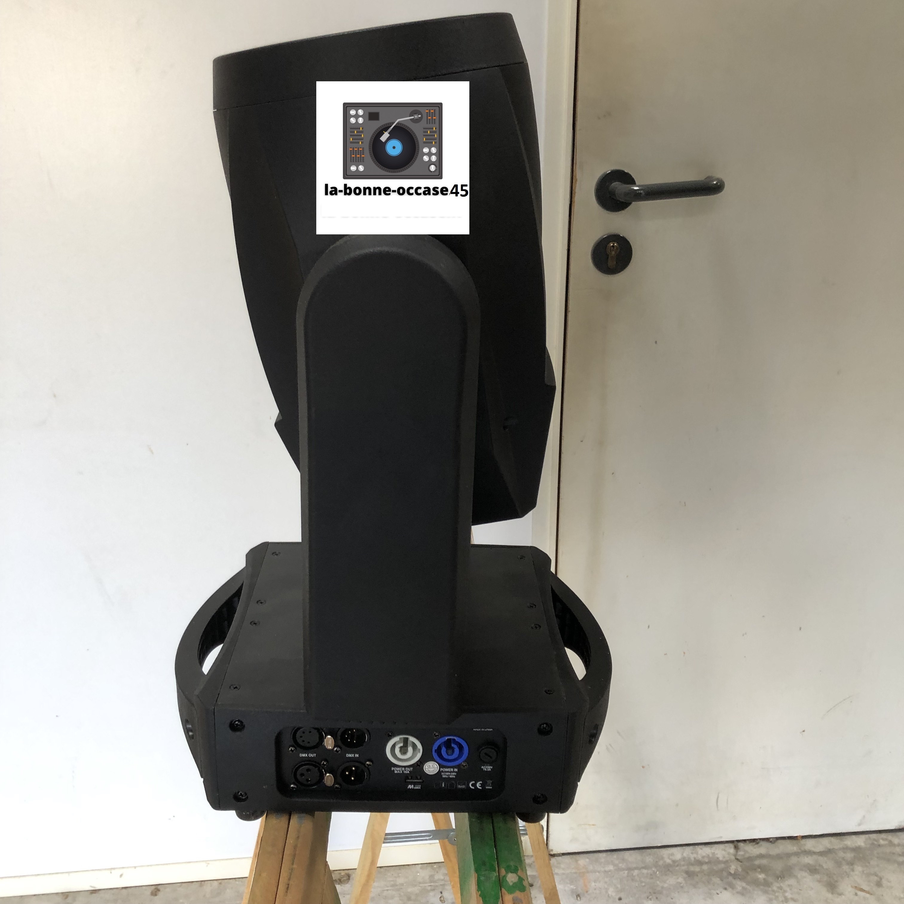 Vend 2 lyres Challenger Beam JB Sytems