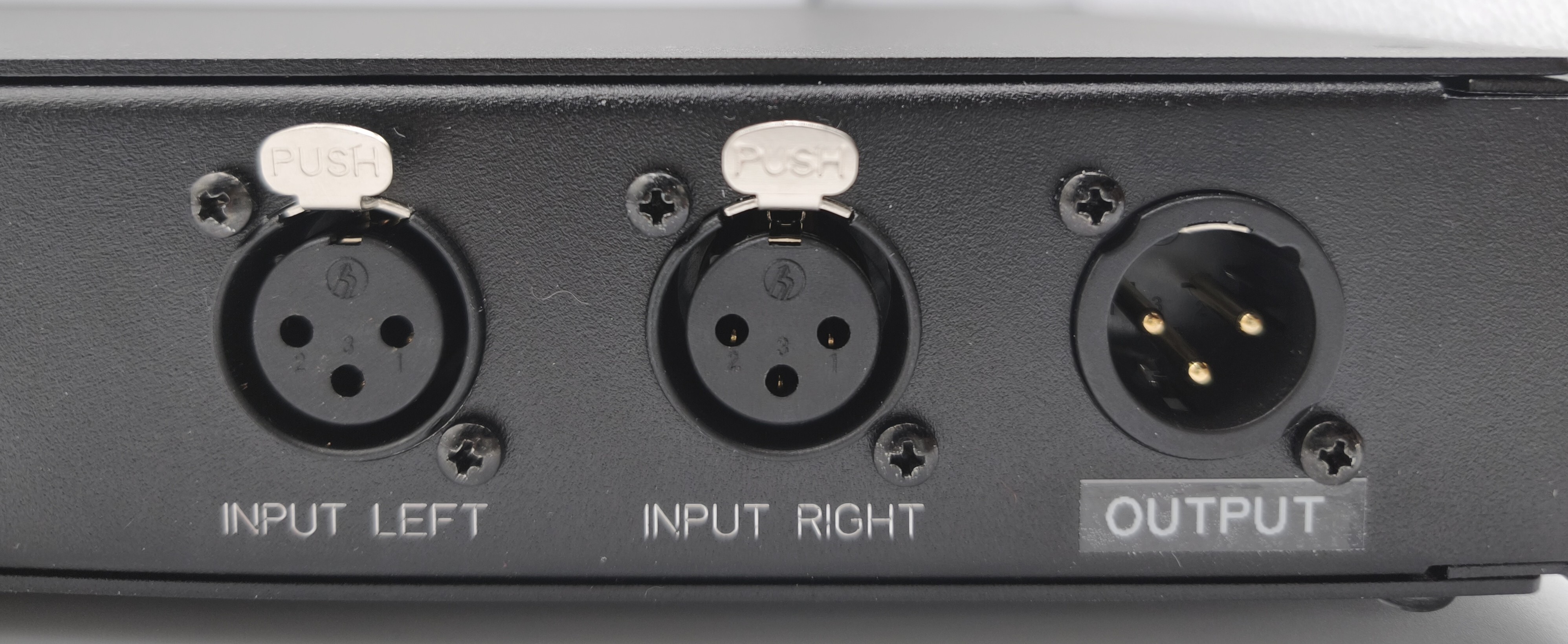 ALPF-2026-XLR-Rearpanel