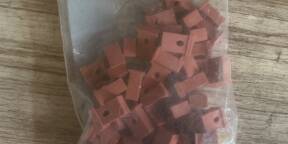 Sticky pads pour Pianet T