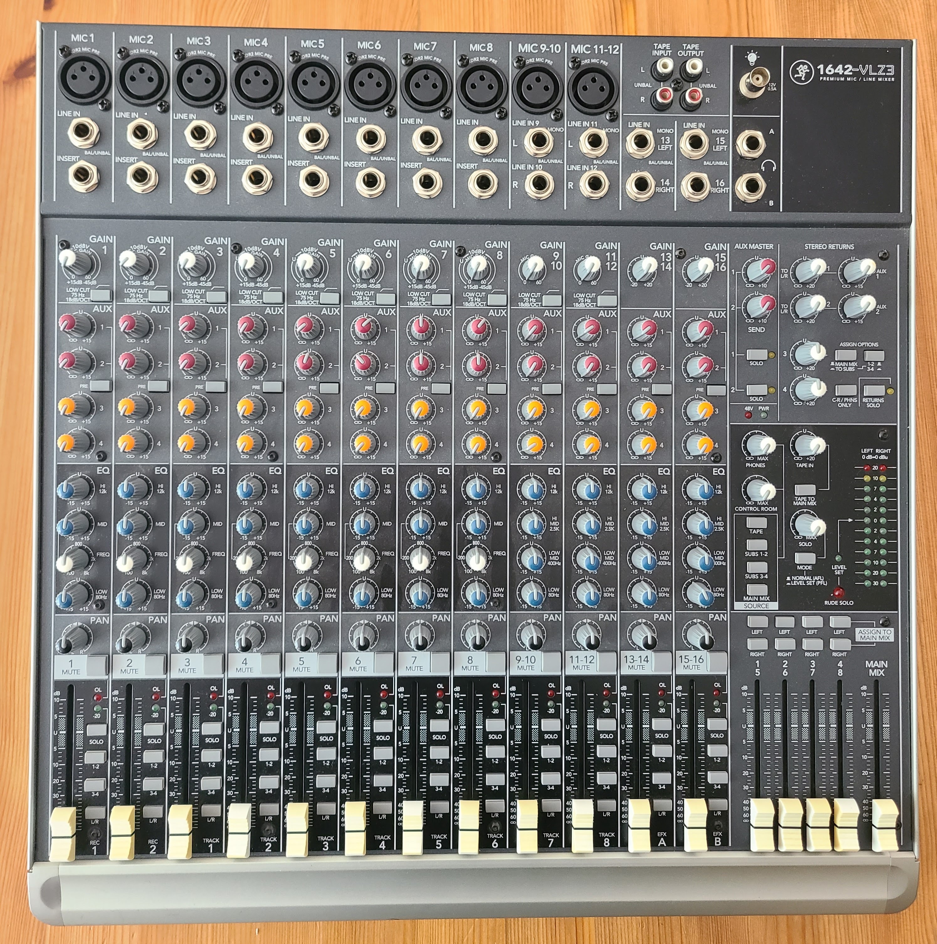 Table de mixage Mackie 1642-VLZ3
