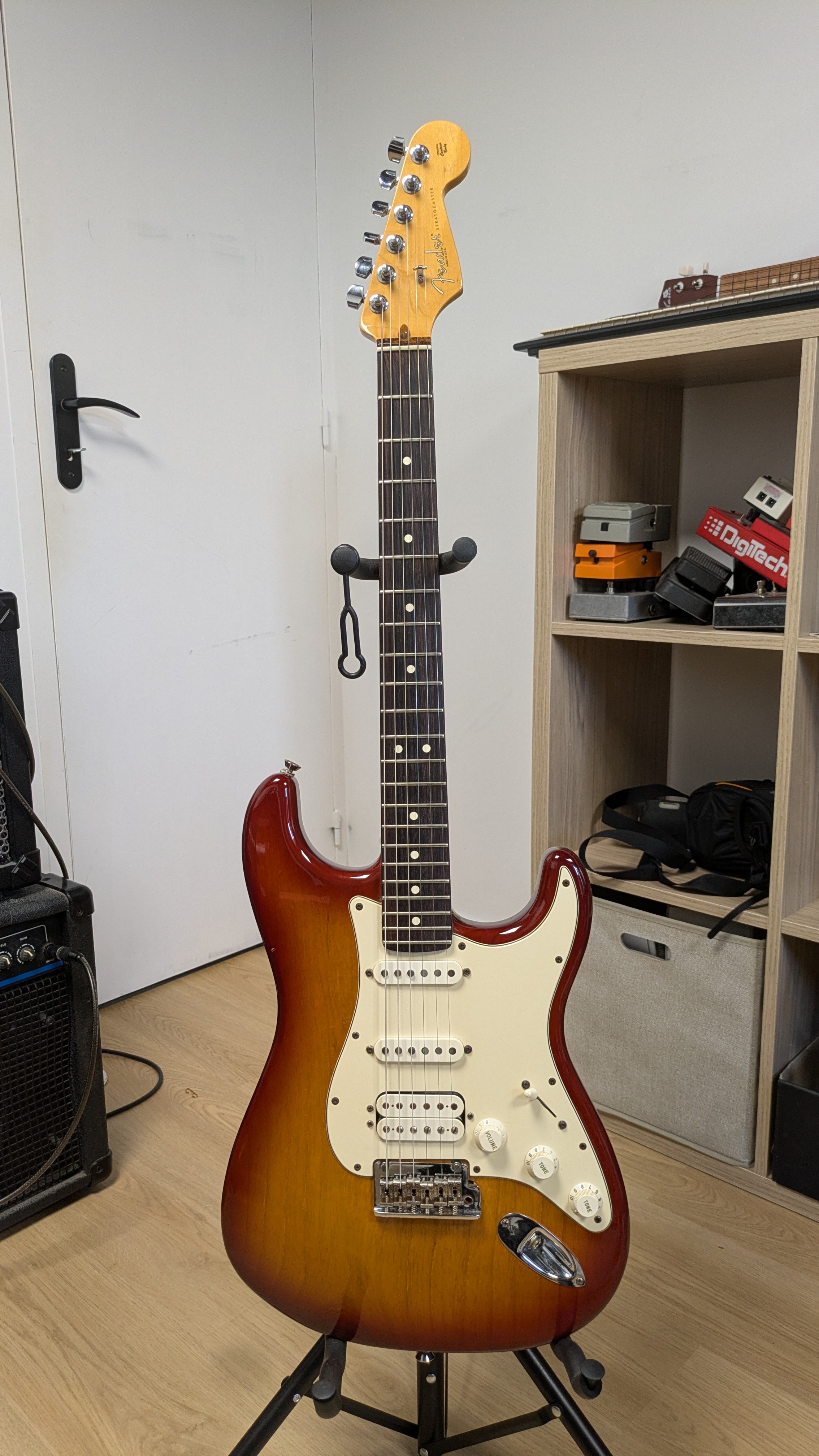 Fender Stratocaster HSS (American Standard) de 2008
