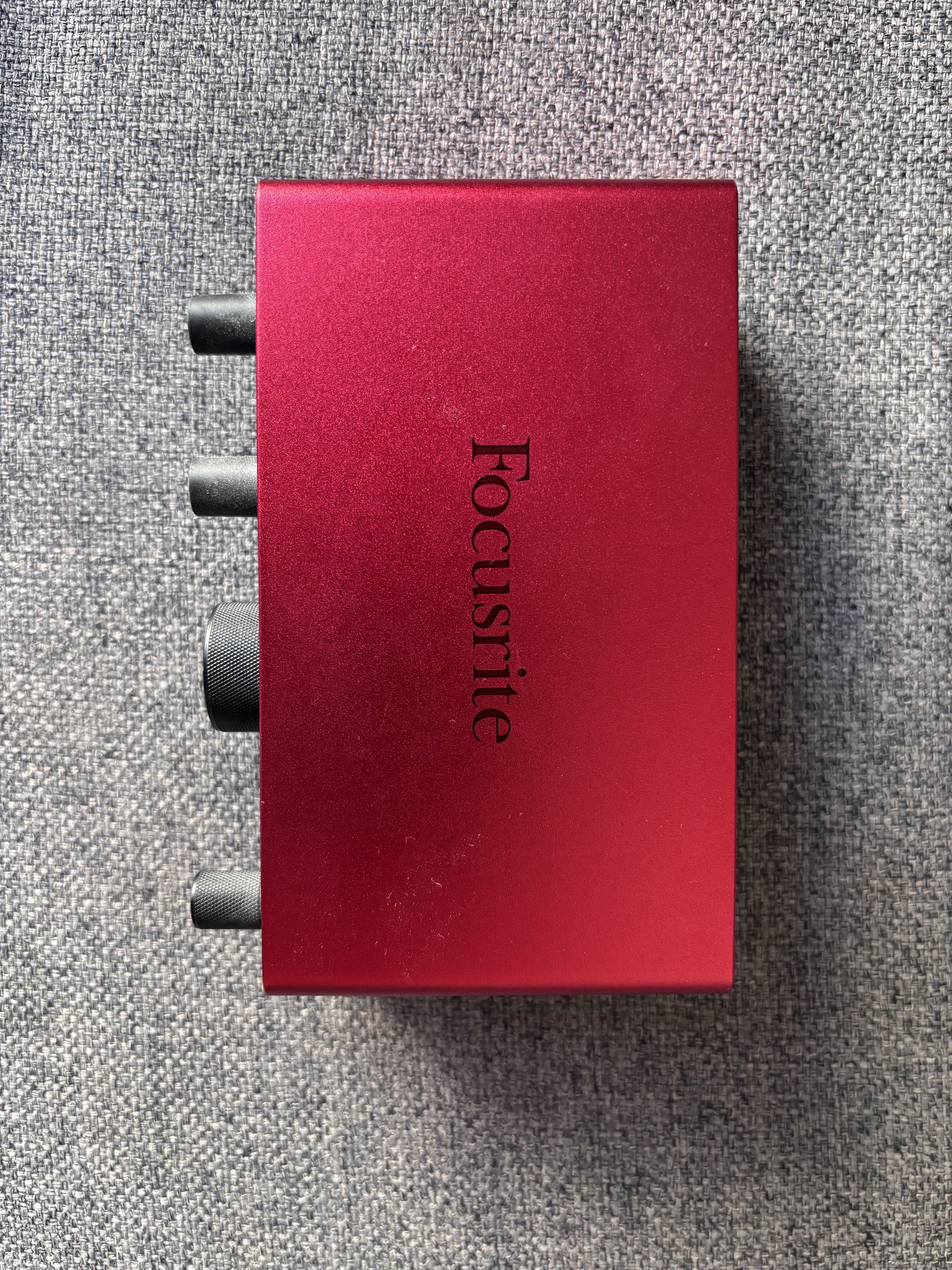 Vends Focurite Scarlett solo