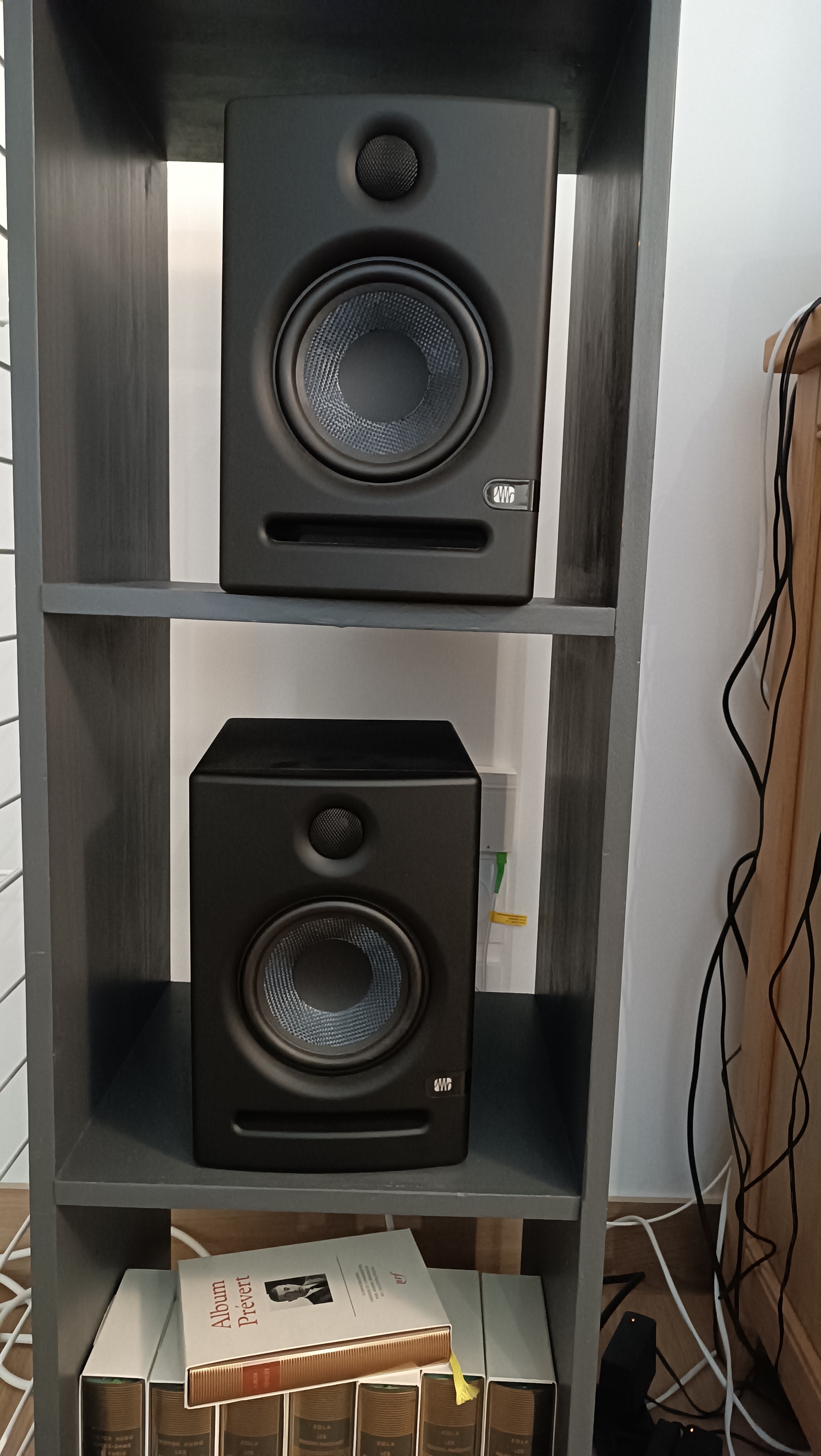 VENDS ENCEINTES MONITORING PRESONUS E 5