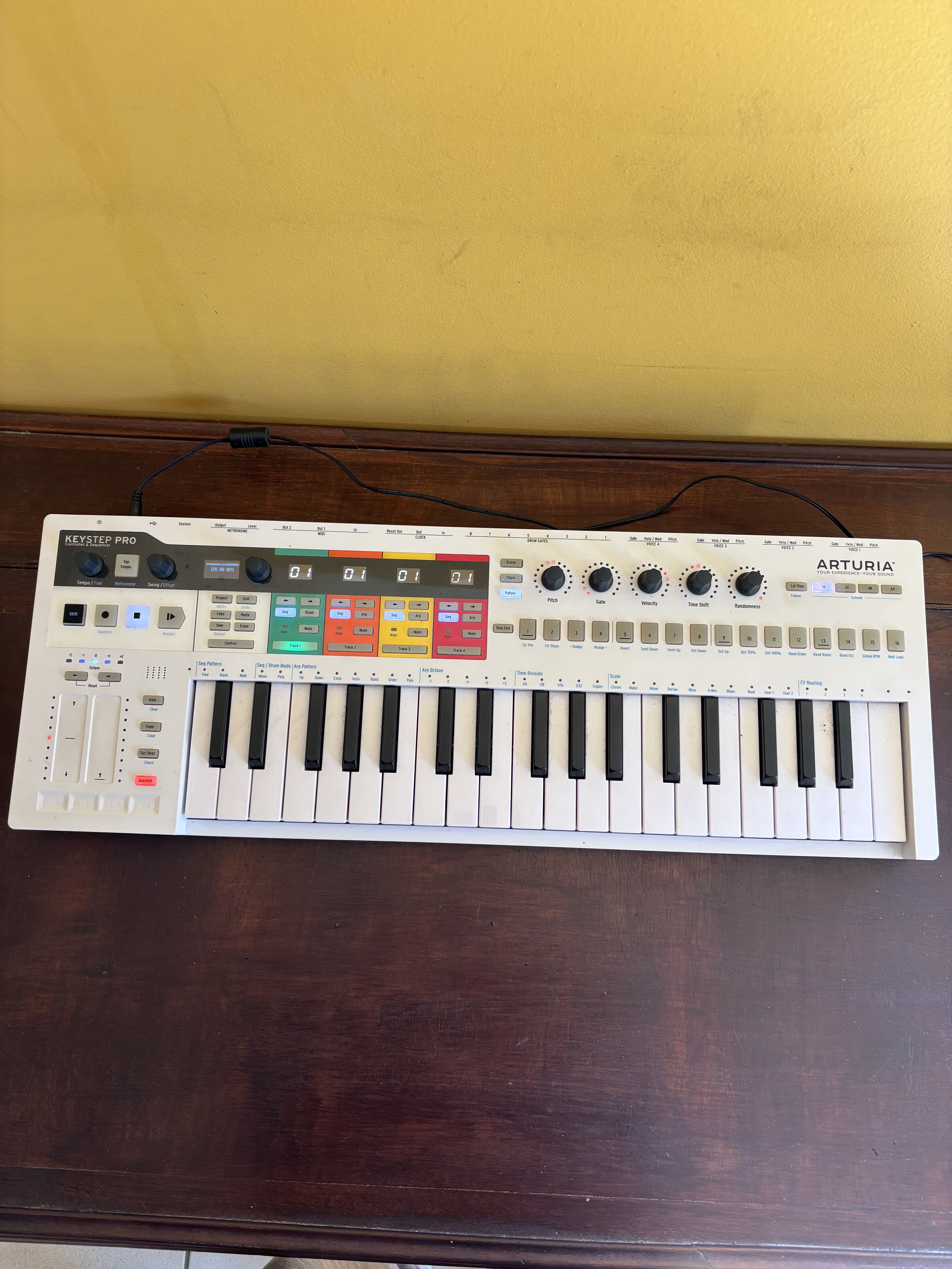 Arturia Keystep Pro Blanc