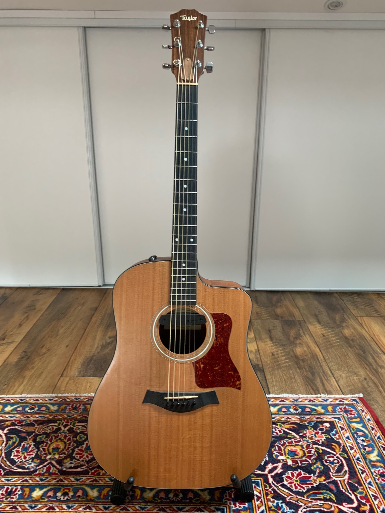 Guitare électroacoustique Taylor 110ce avec micro Fishman NEO DO2