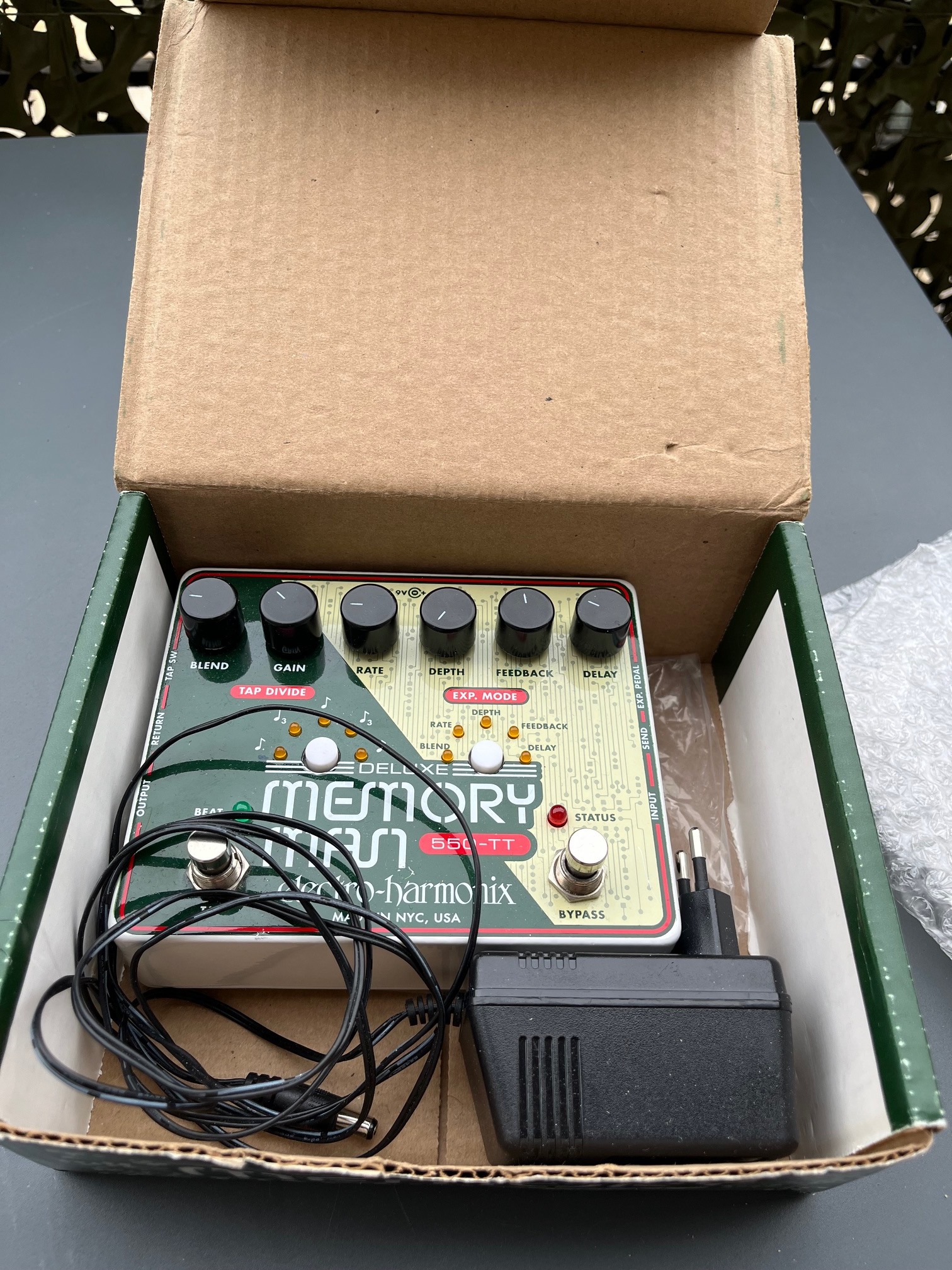 Vends delay EHX deluxe memory man 55O TT