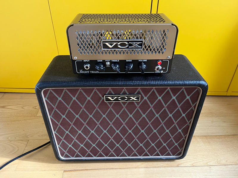 Vends Vox Lil' Night Train Gold Set édition limitée (tête + baffle)