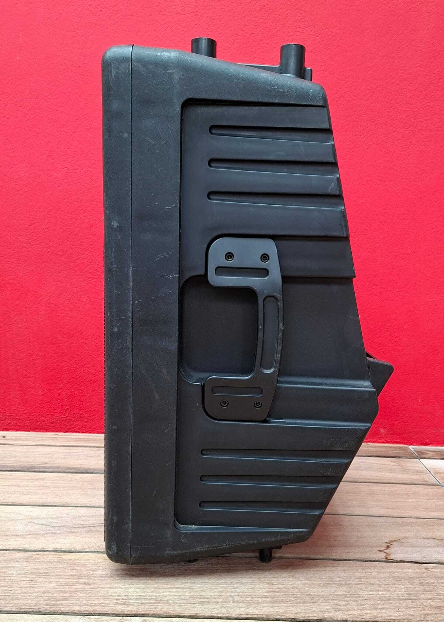 Vends BEHRINGER ULTRAWAVE B300: