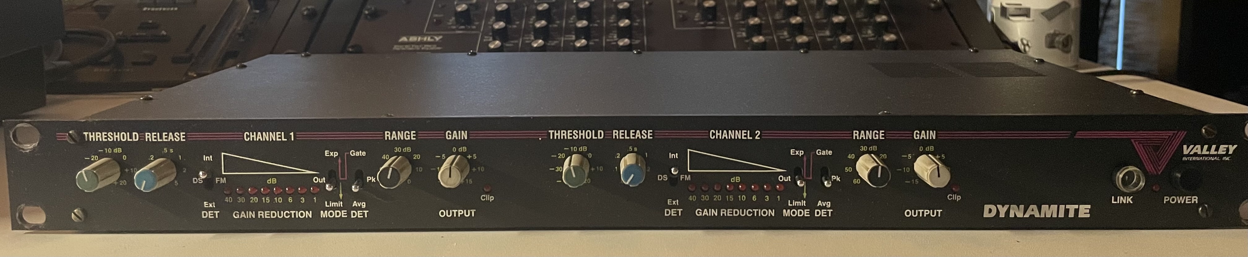 VDS Valley People Dynamite