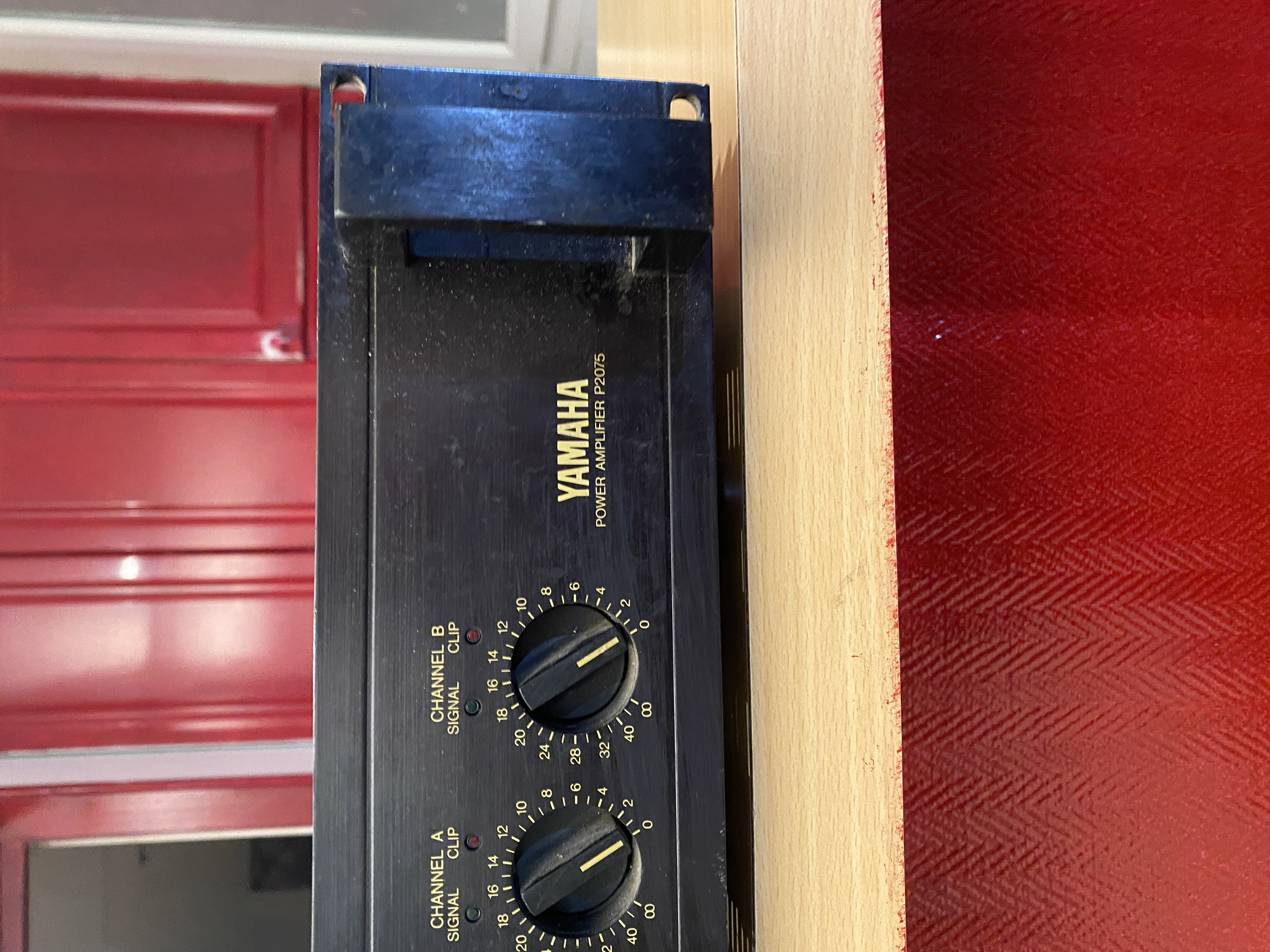 Vends Ampli de puissance Yamaha P2075