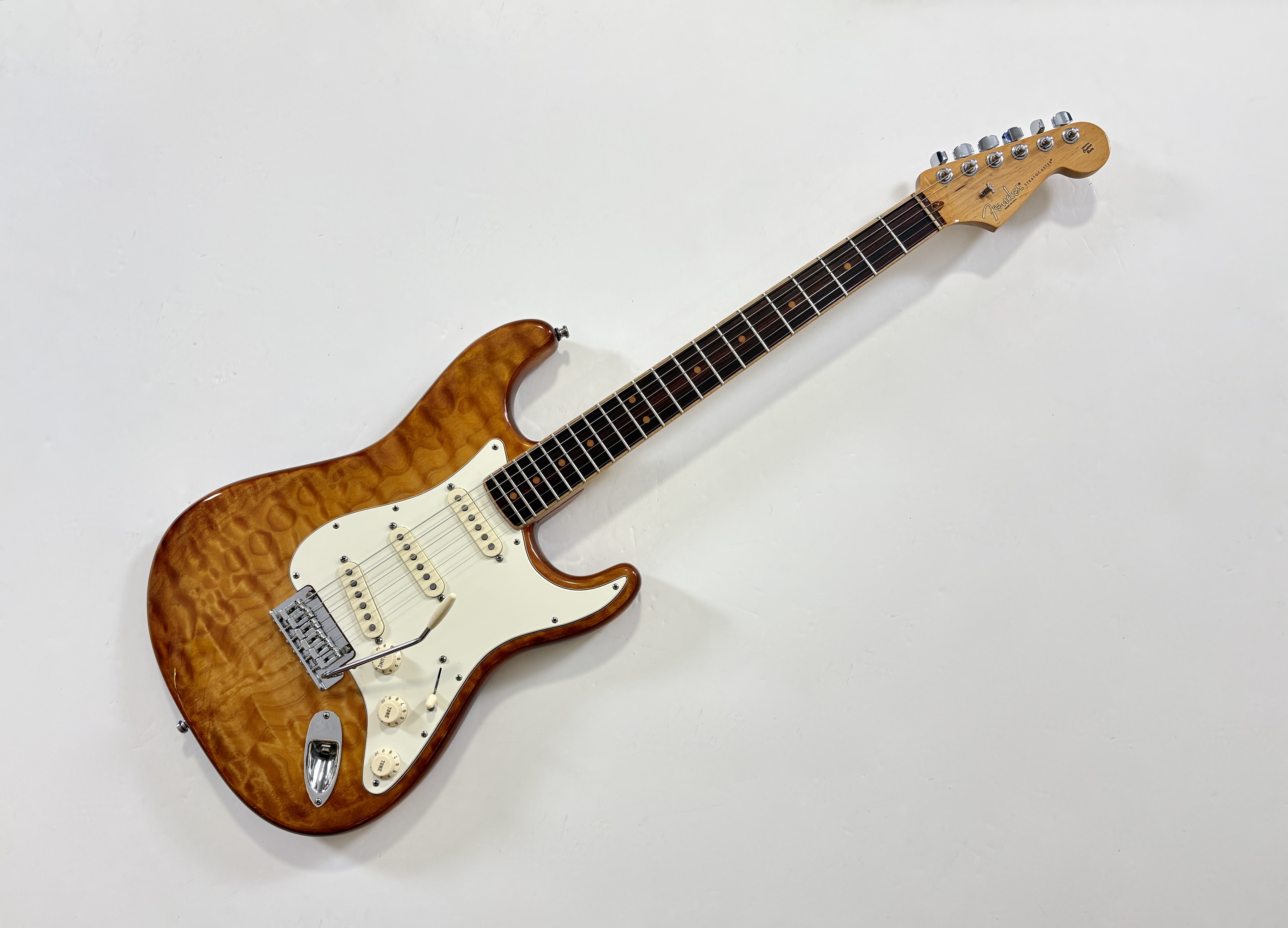 Fender Stratocaster American Select Exotic Quilt 2013 Ice Tea Burst