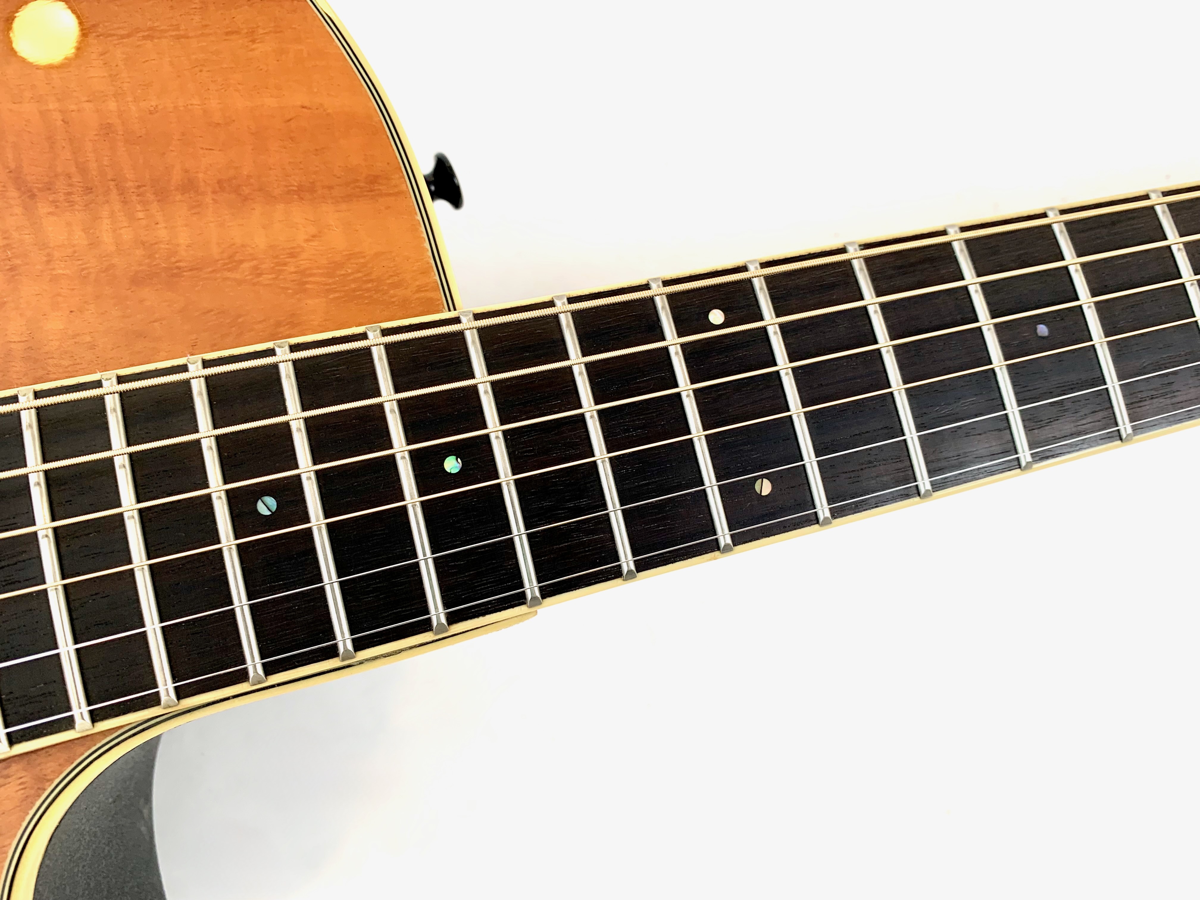 Ovation Celebrity CC24 (87200)