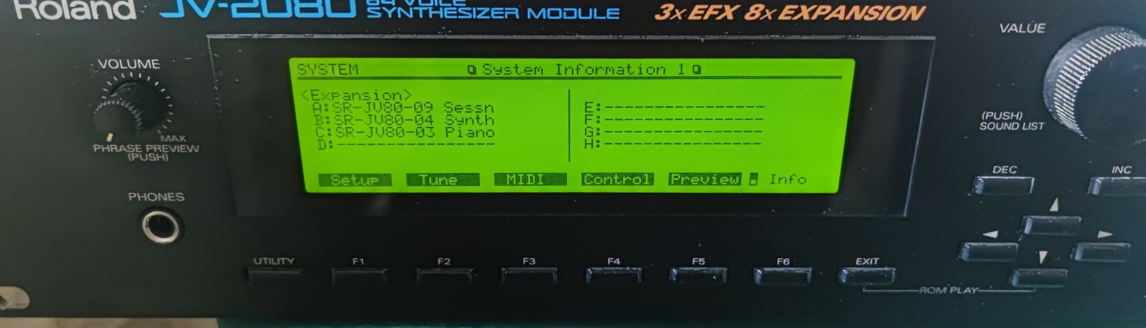 Roland JV2080 + expansions