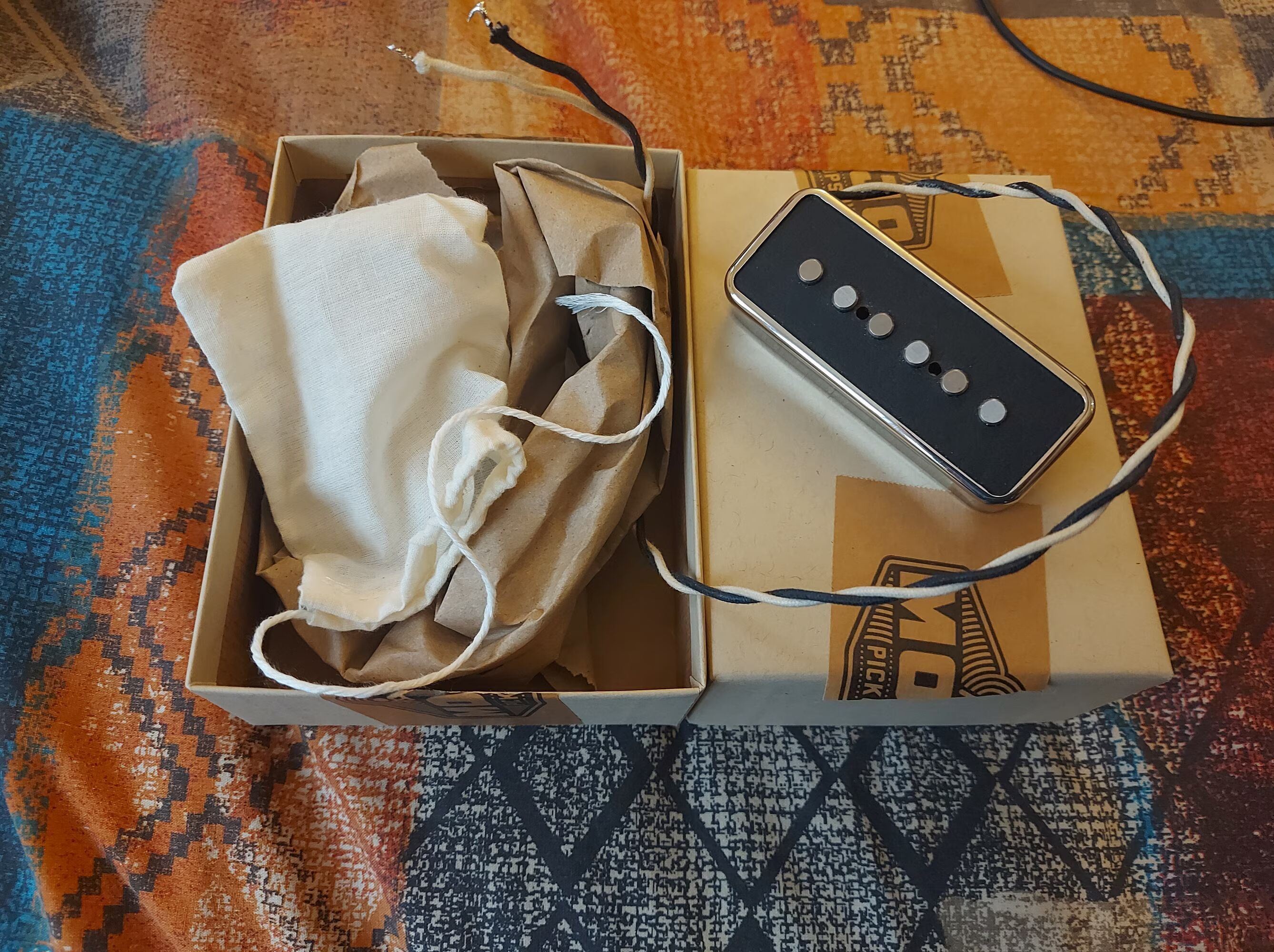 Vends Dynasonic Mojo Pickups format soapbar p90