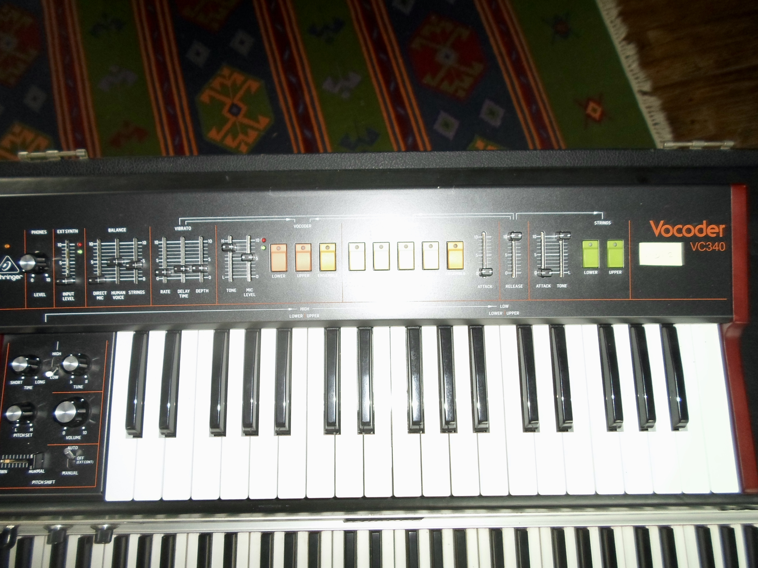 vocoder vc340 behringer