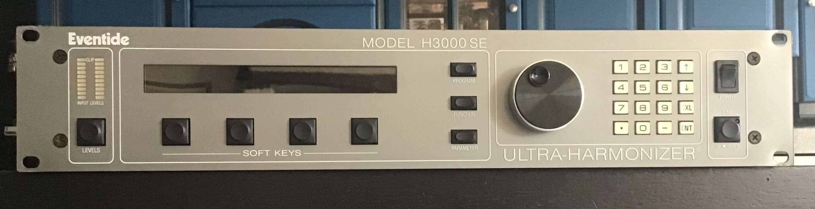 Vends H3000 SE Ultra Harmonizer dans un état exceptionnel