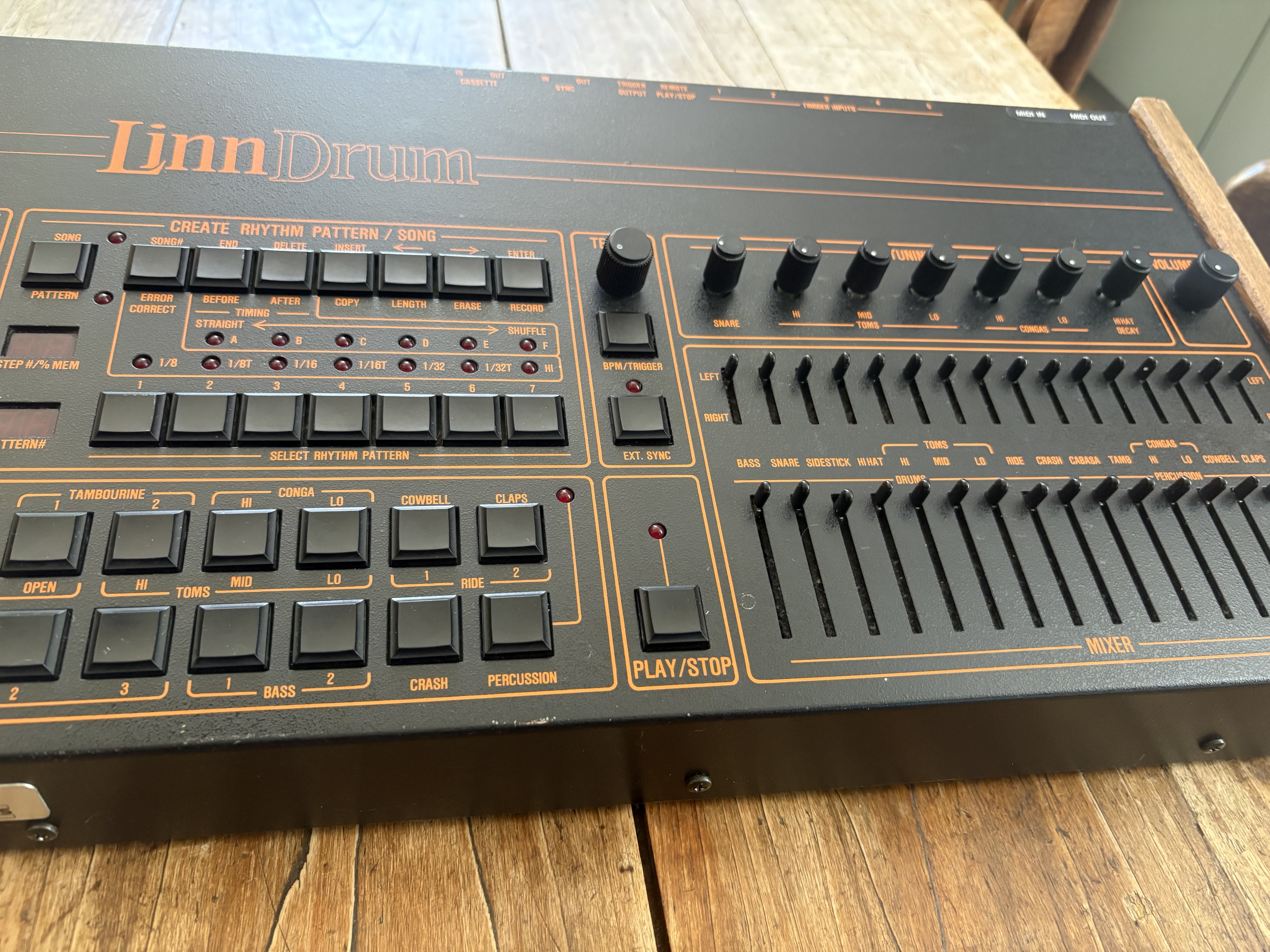 LinnDrum LM-2