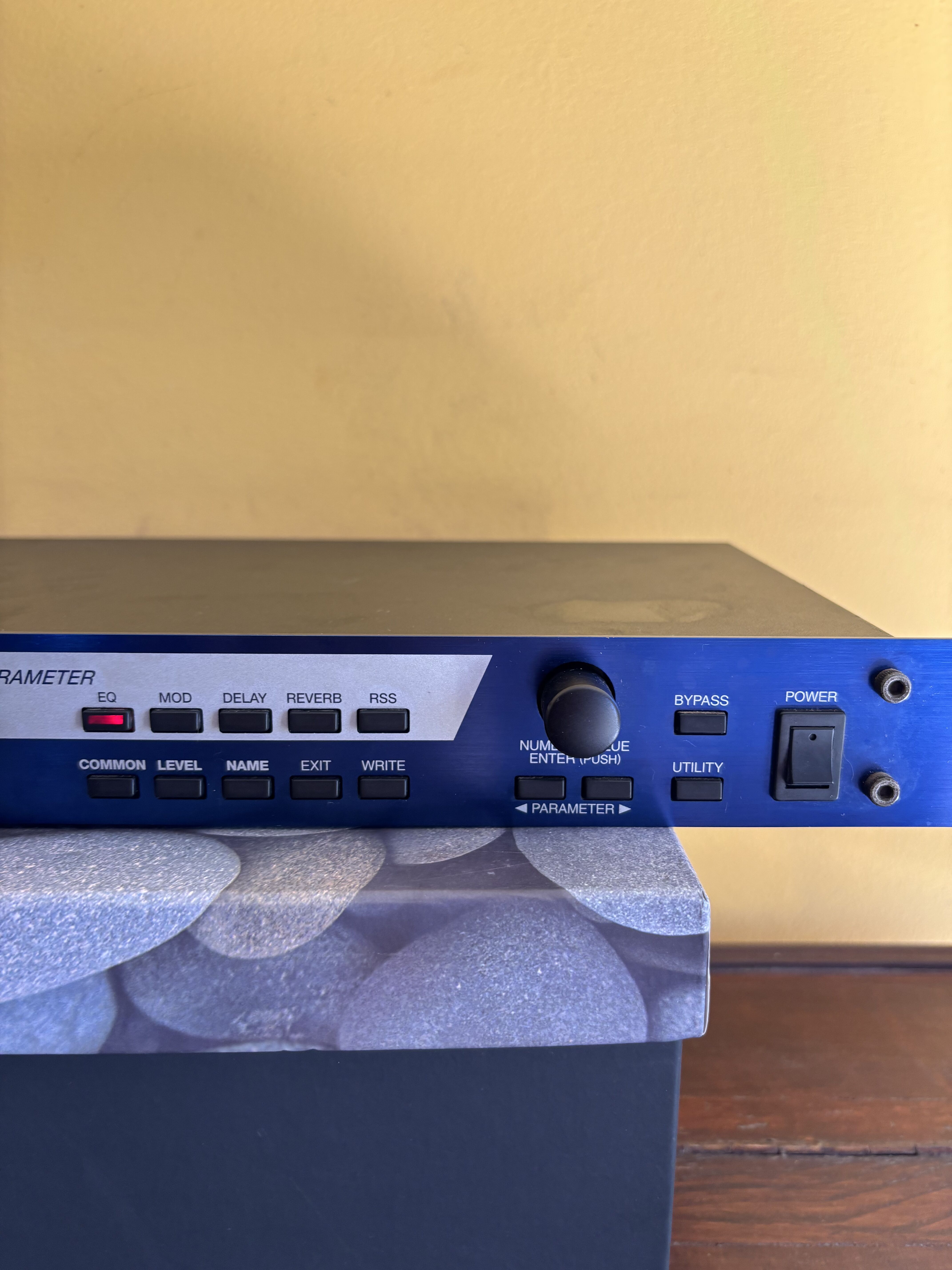 Boss SX-700 Studio Effects Processor (92206)