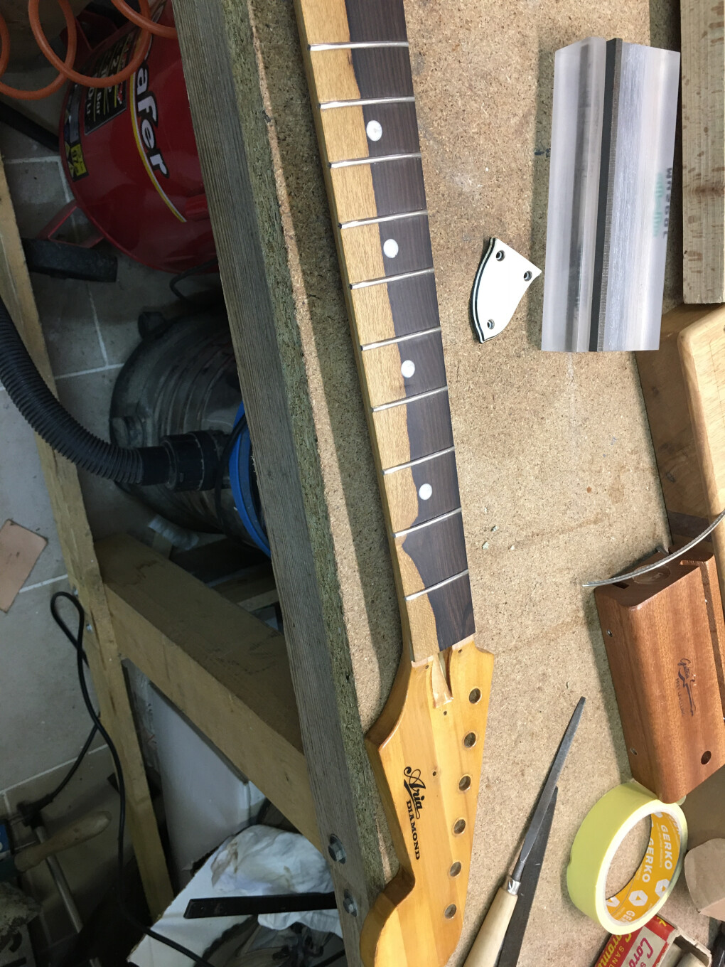 6805842.jpeg 6805842.jpeg