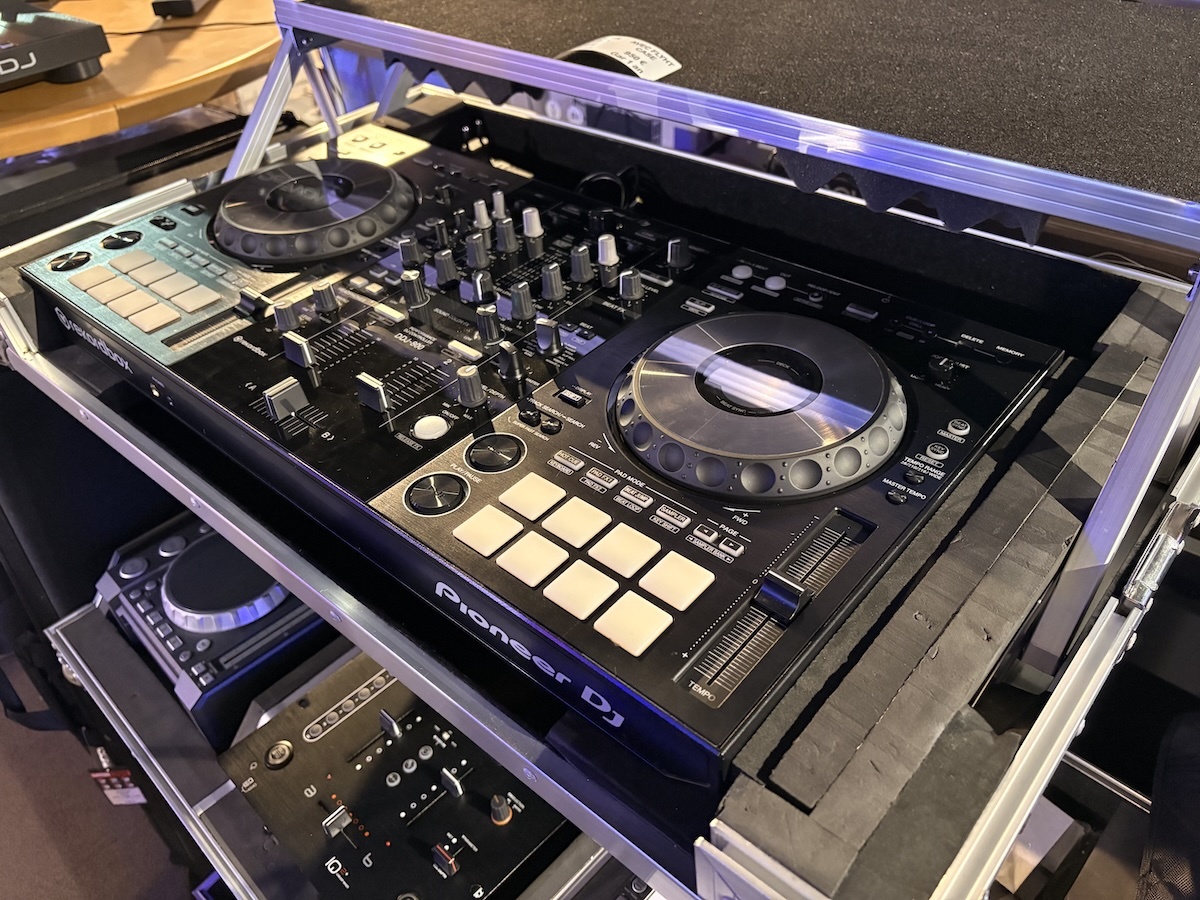 Pioneer DDJ-800 (12960)