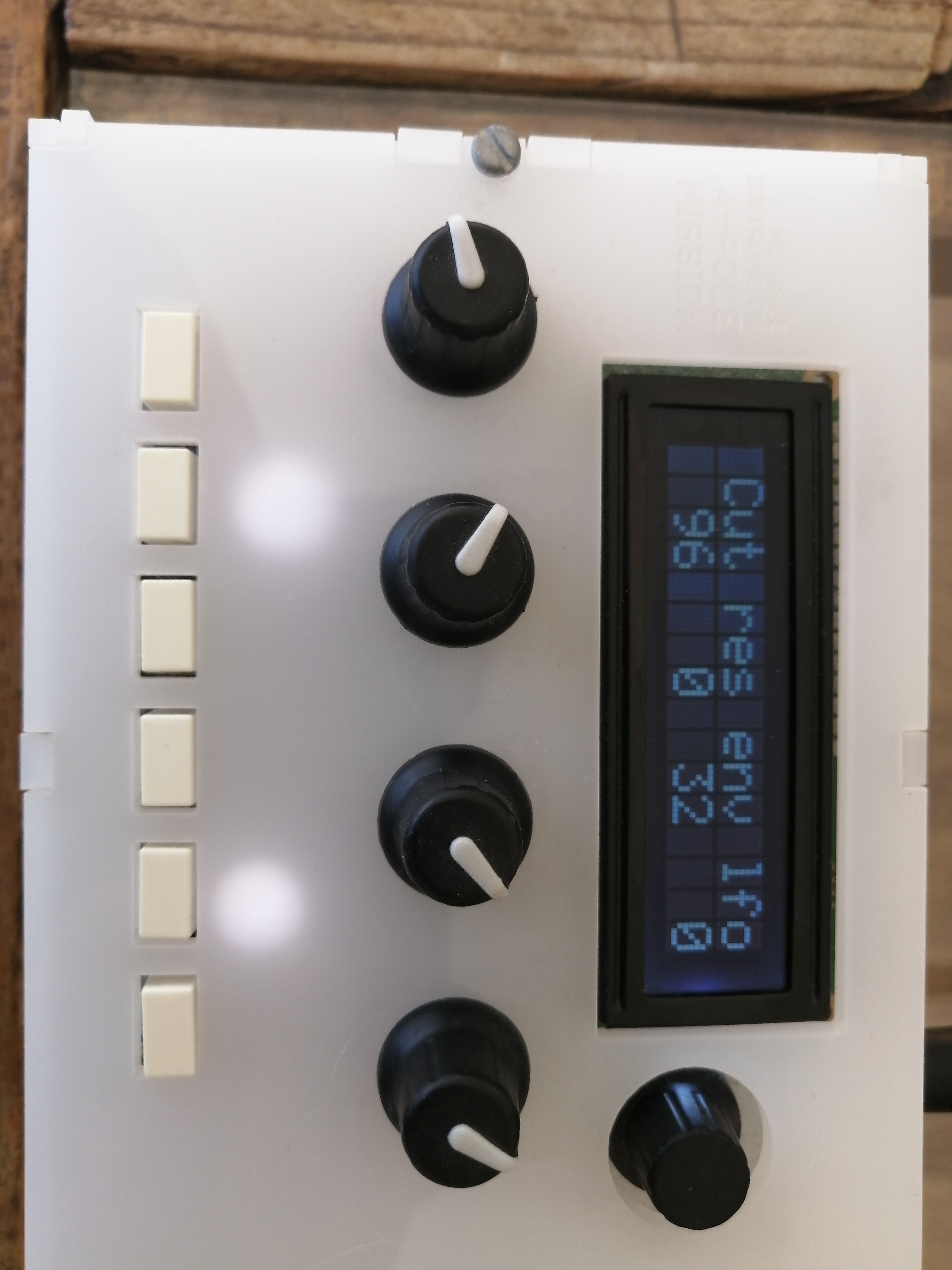 Mutable Instruments Shruthi-1 4-Pole Mission Edition (55369)