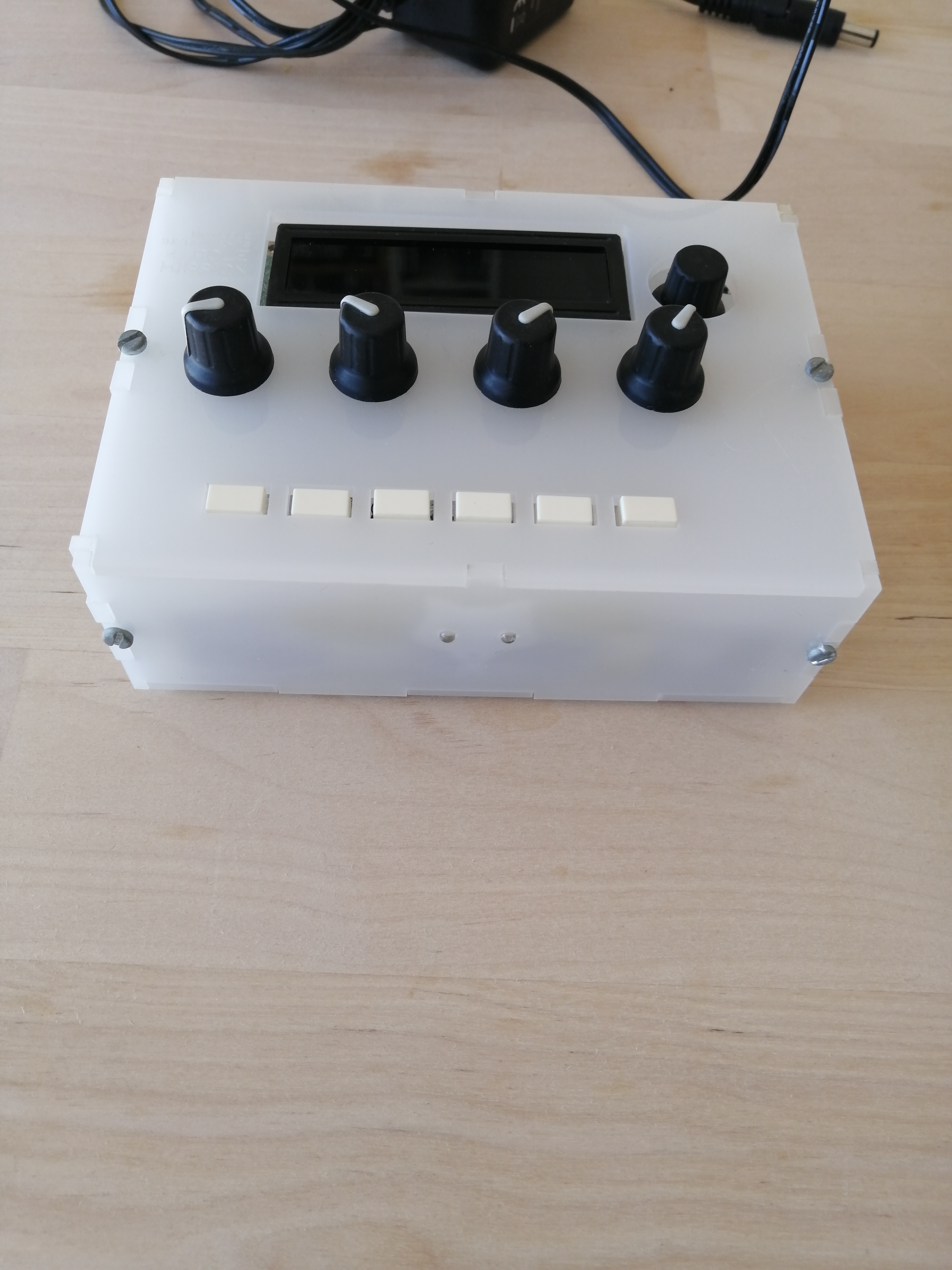 Mutable Instruments Shruthi-1 4-Pole Mission Edition (10127)