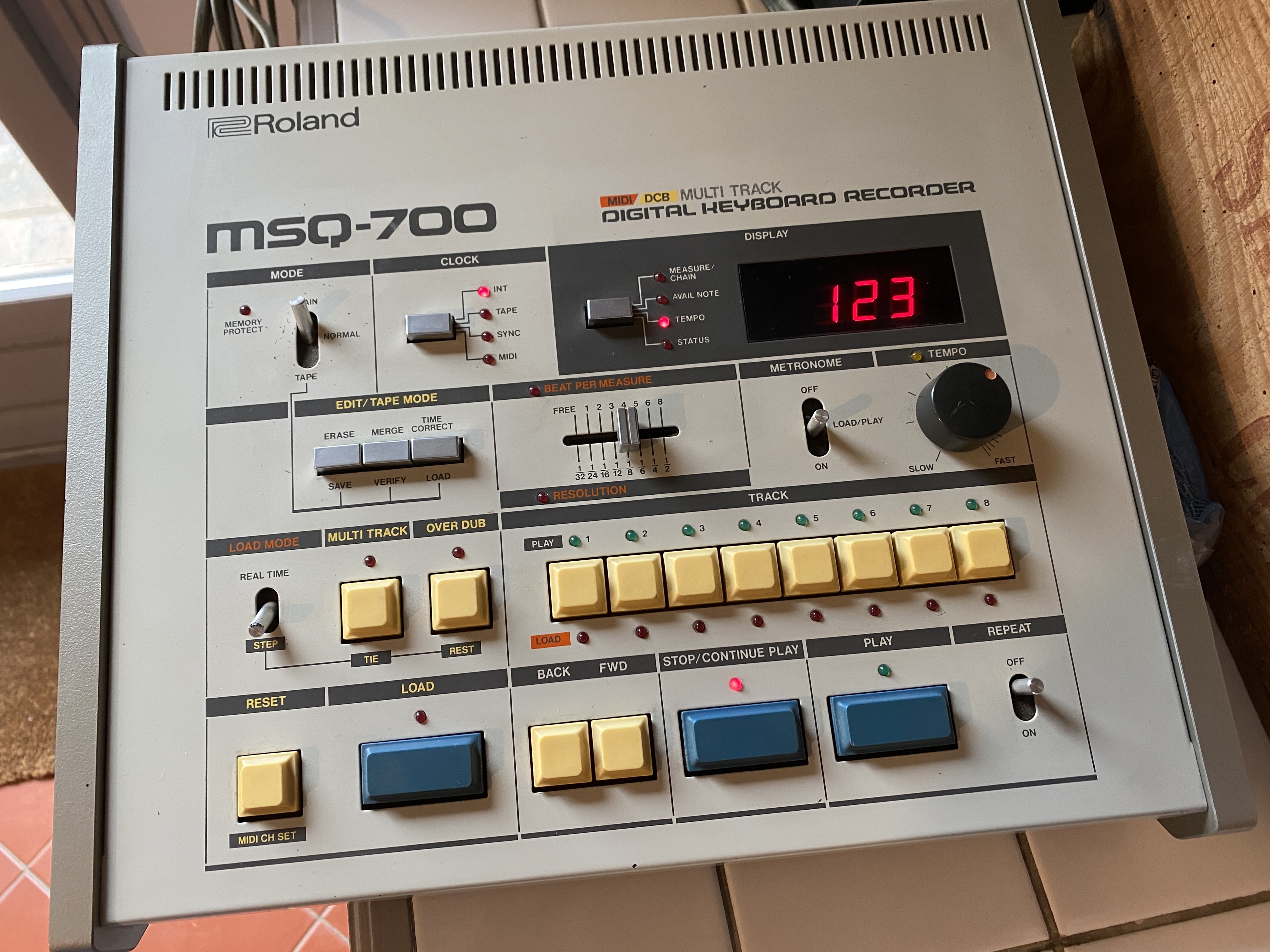 Roland MSQ-700 | Très bon état | MIDI - DCB - DIN Sync