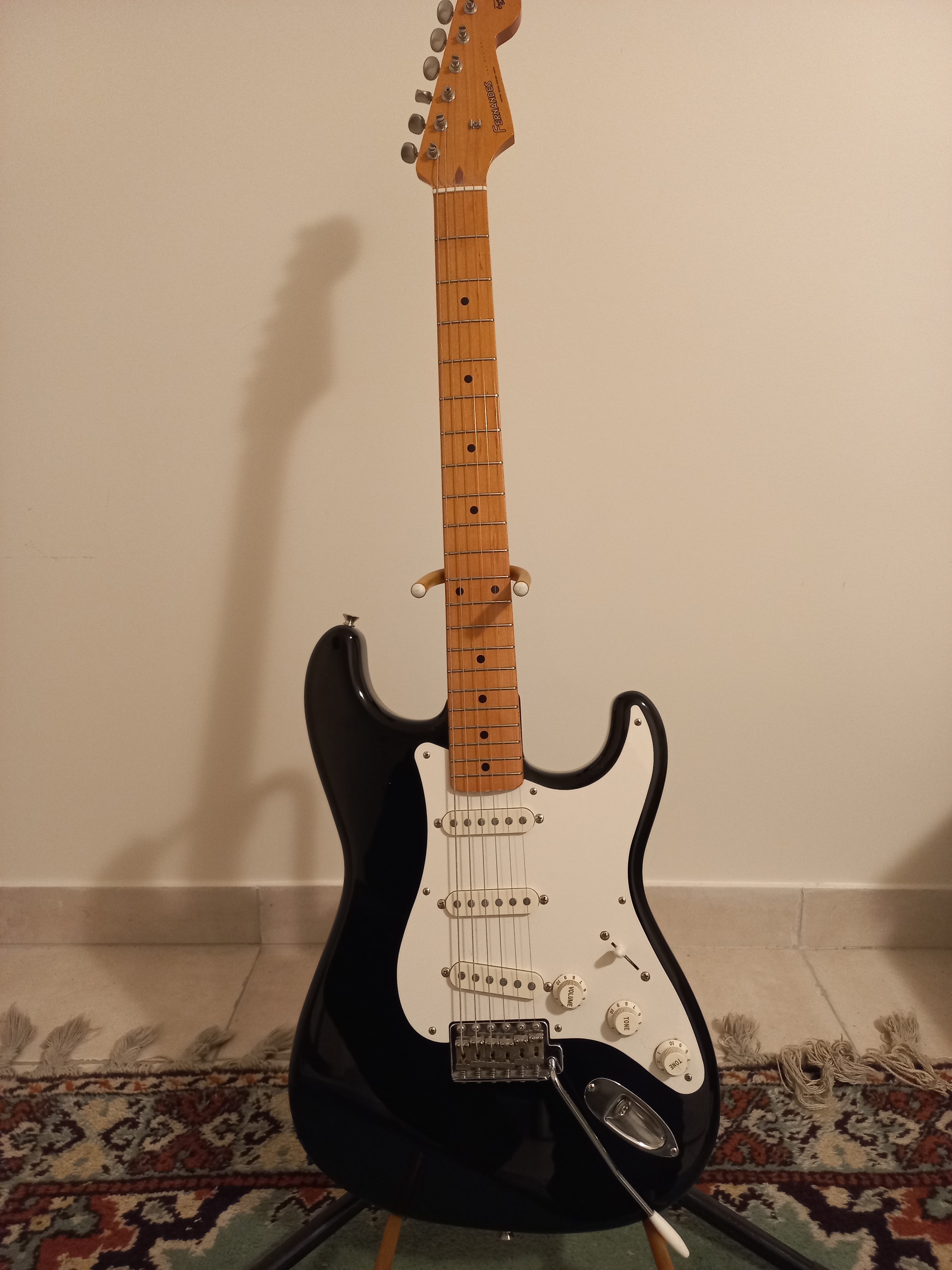 Vends Fernandes The Revival