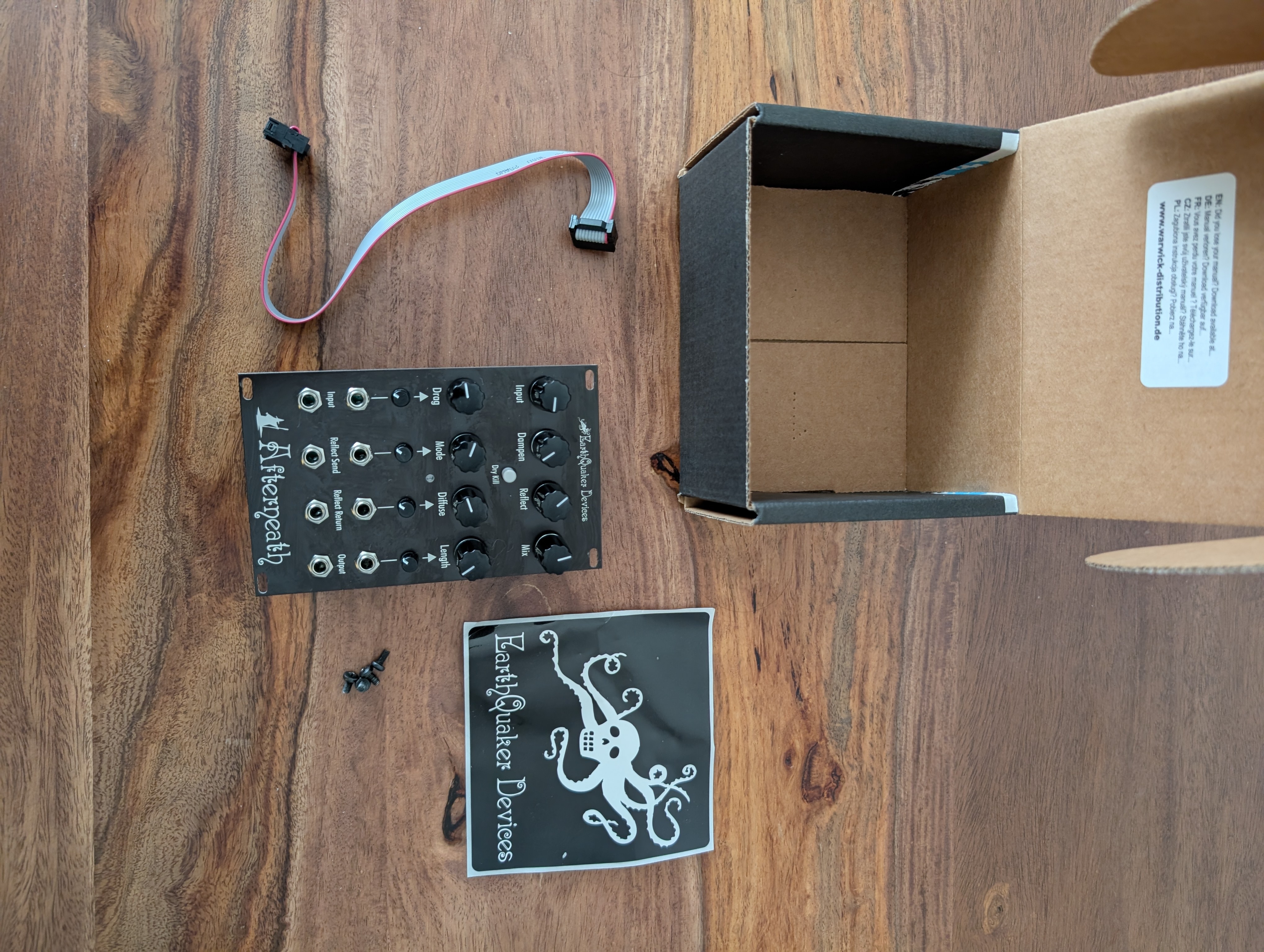 EarthQuaker Devices Afterneath Reverberator 