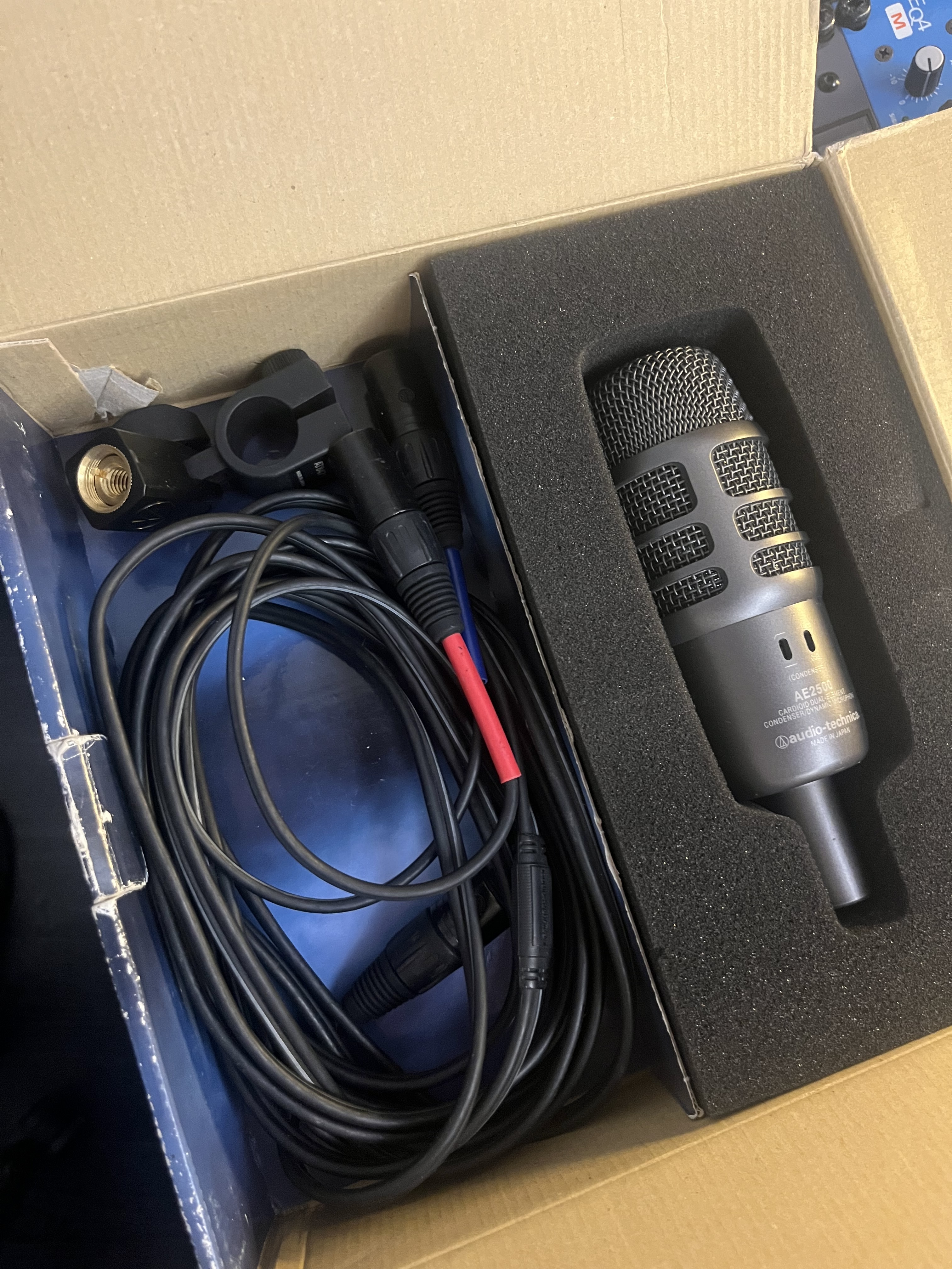 Vends 2 Audio-Technica AE2500