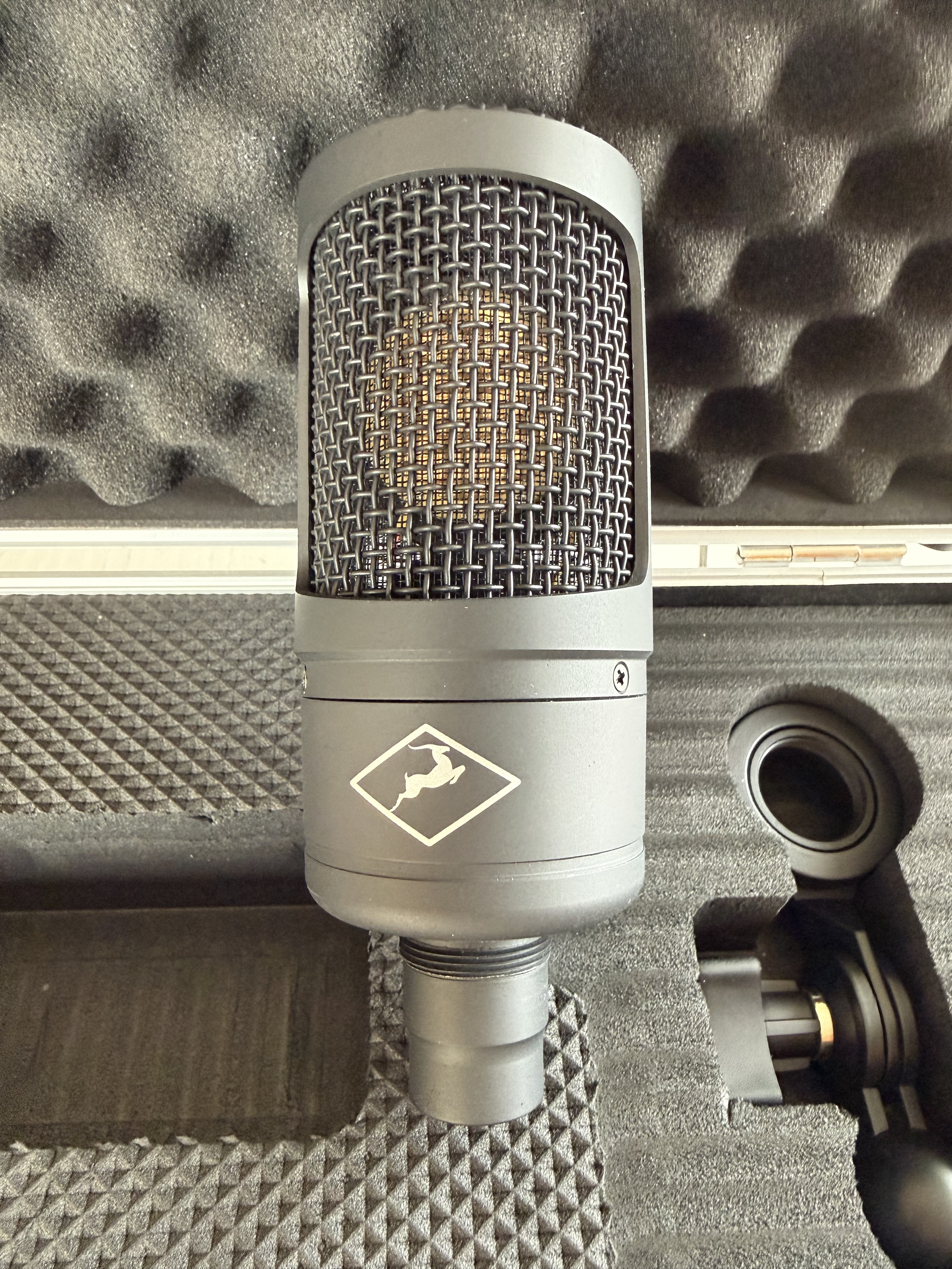 Antelope Audio Edge Solo – jamais utilisé – état excellent – avec mallette