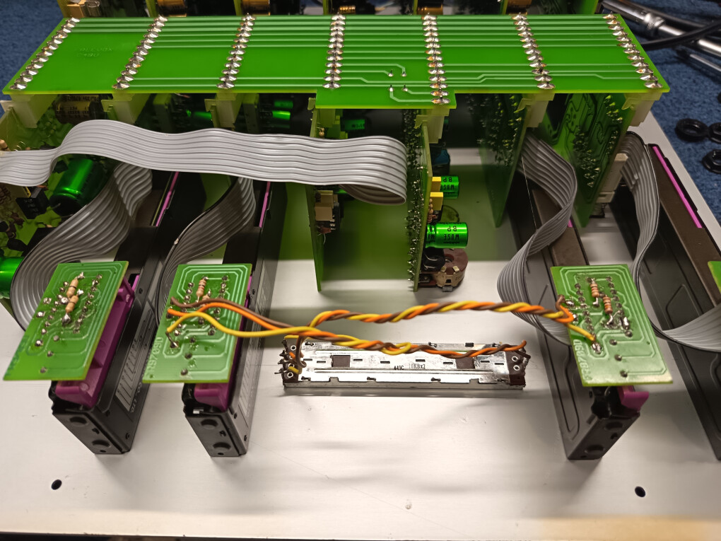 6806429.jpg 6806429.jpg