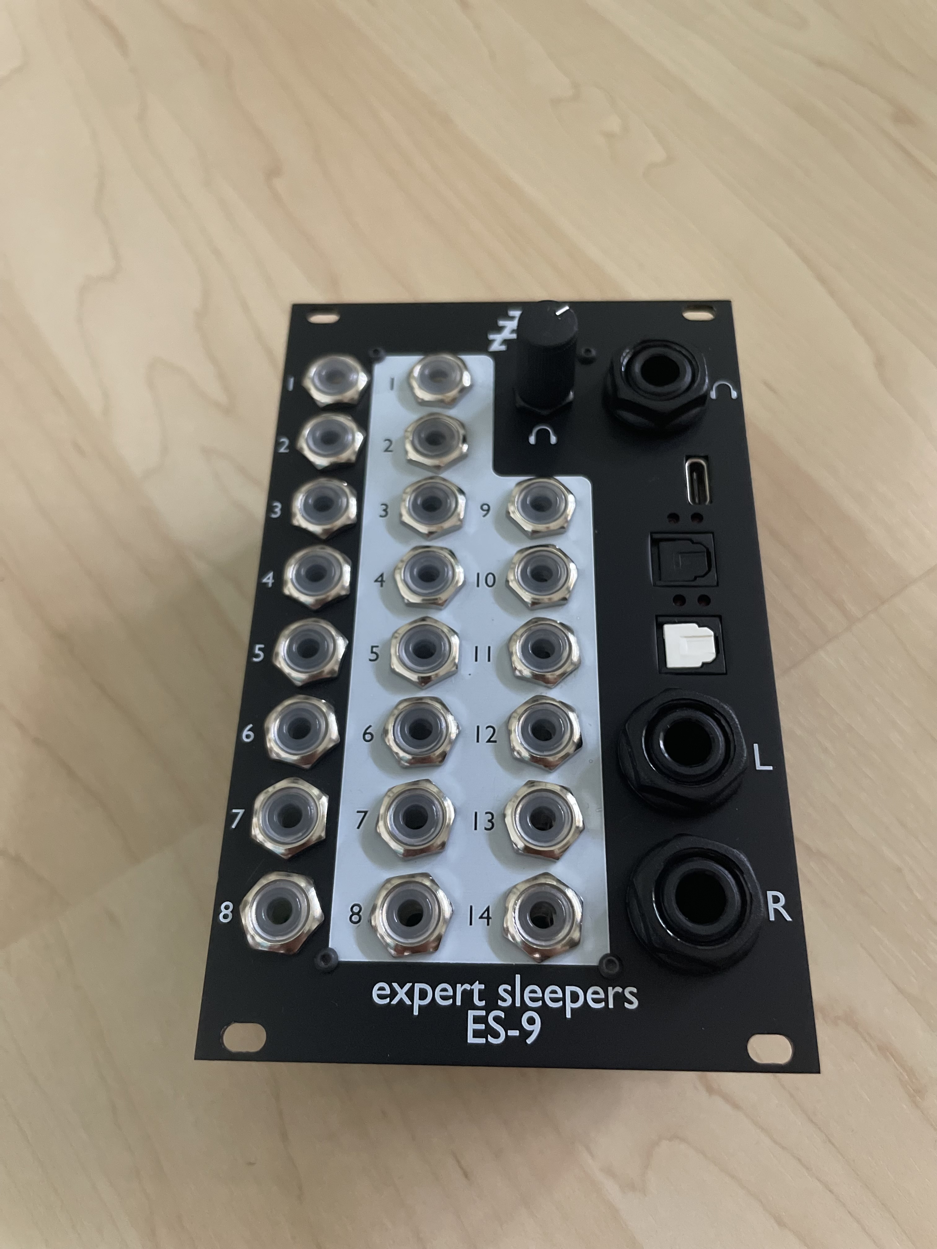Expert sleepers es 9
