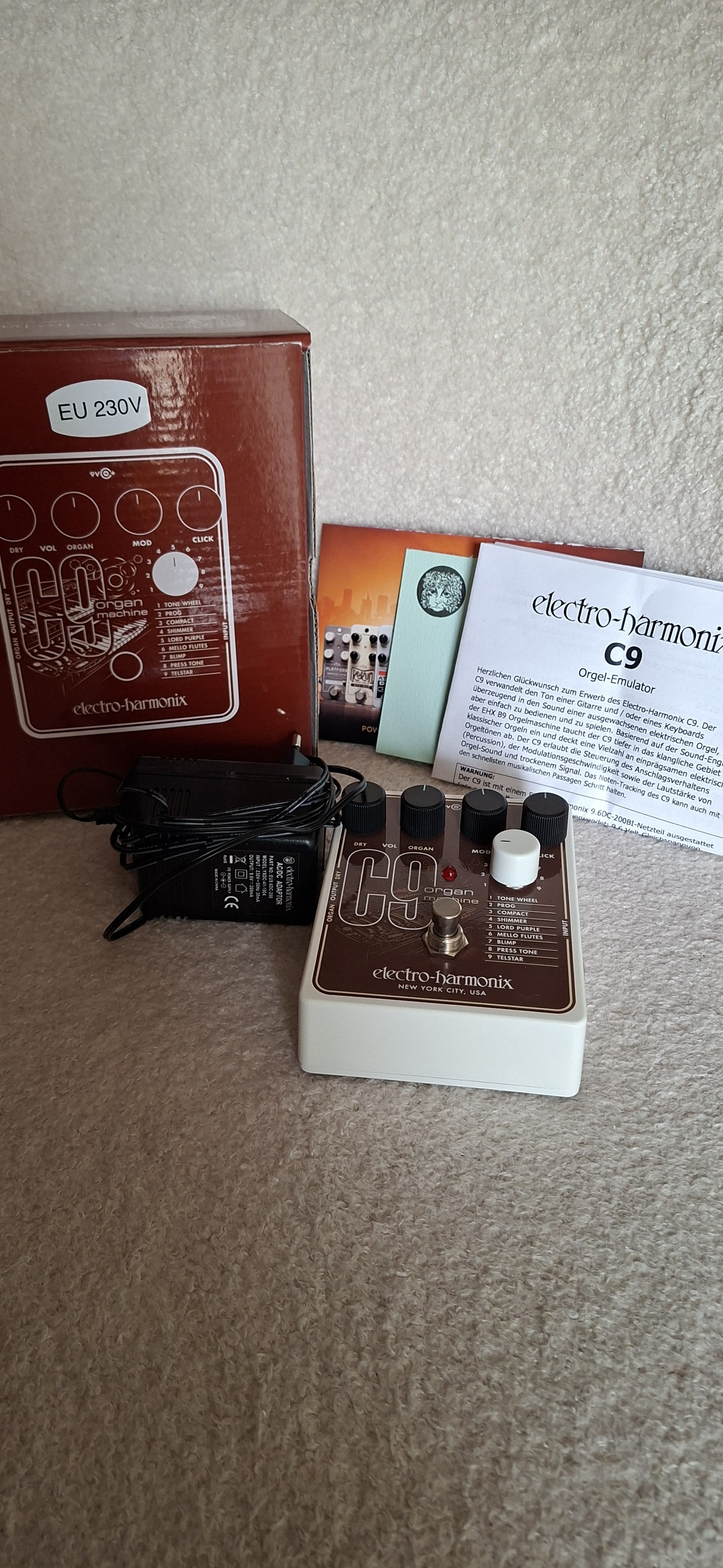 Electro Harmonix C9 Organ Machine