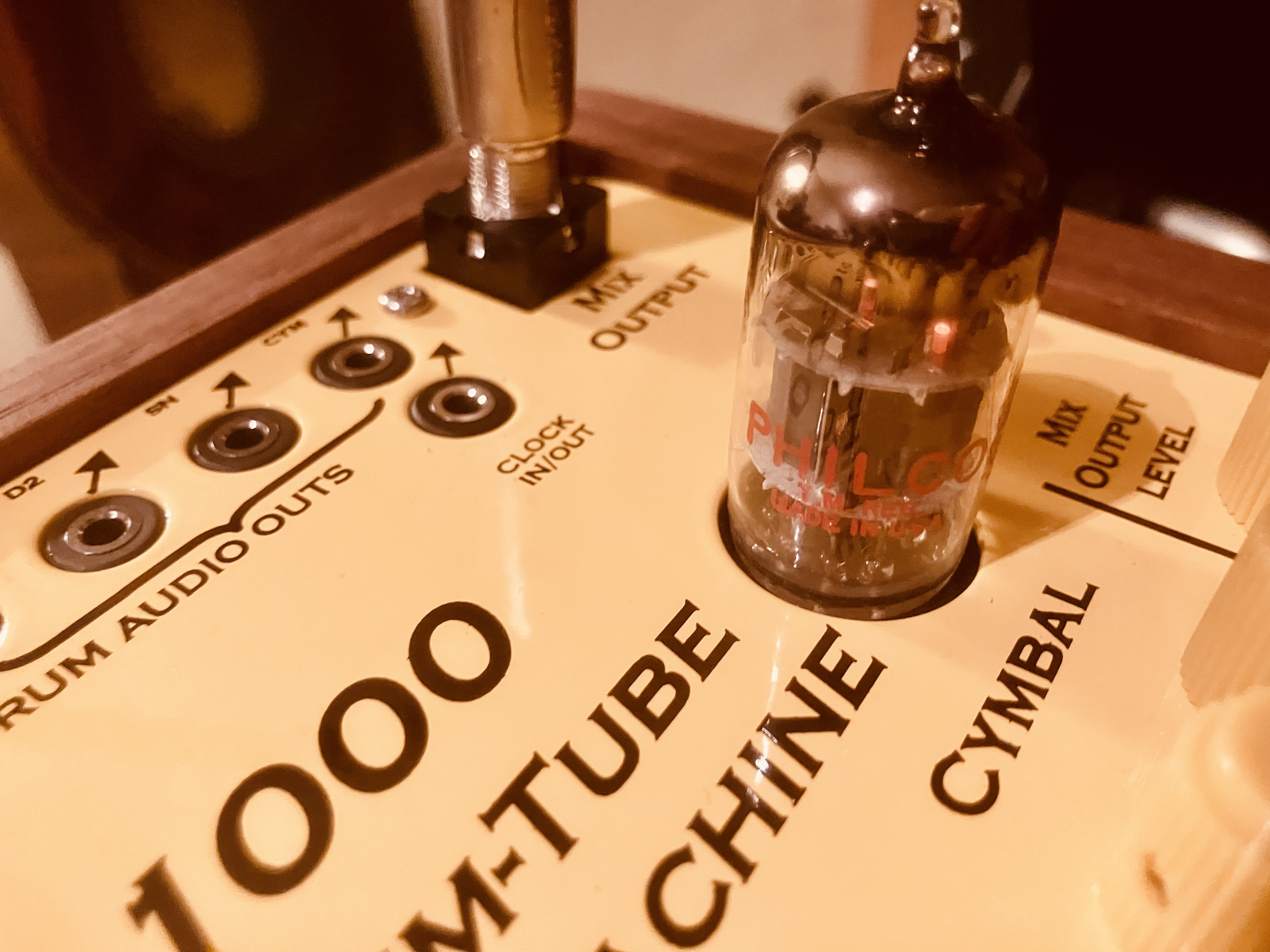 New Sample pack: Metasonix D-1000 Tube.