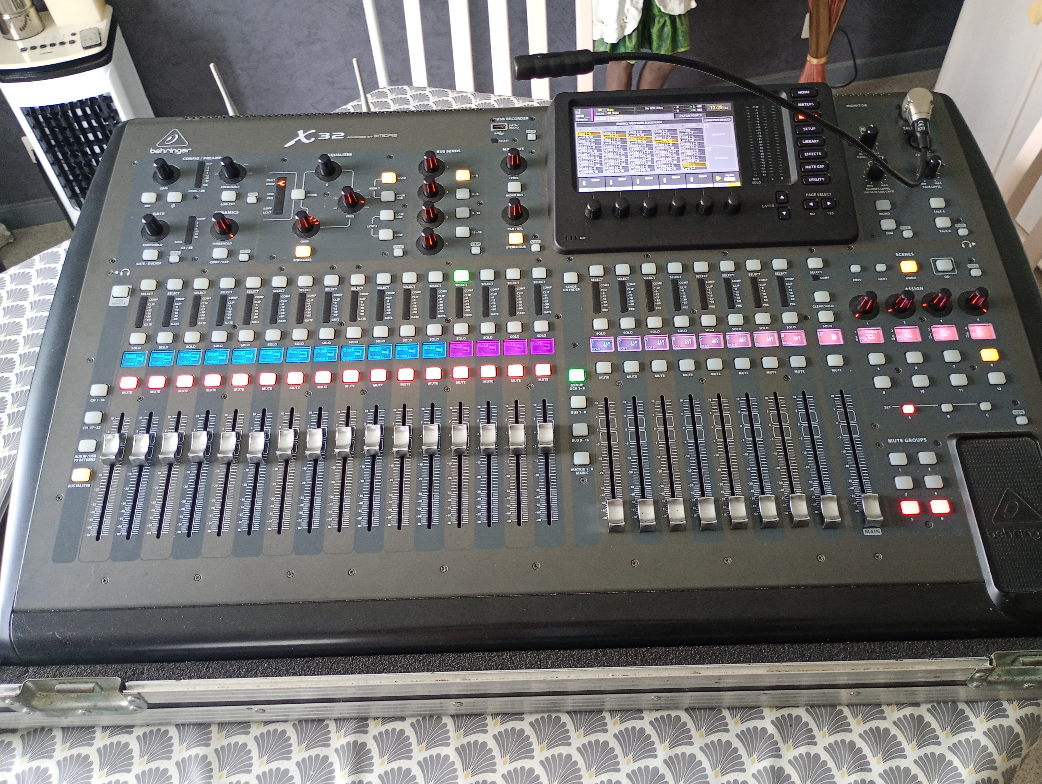 Behringer X32 Standard (69599)