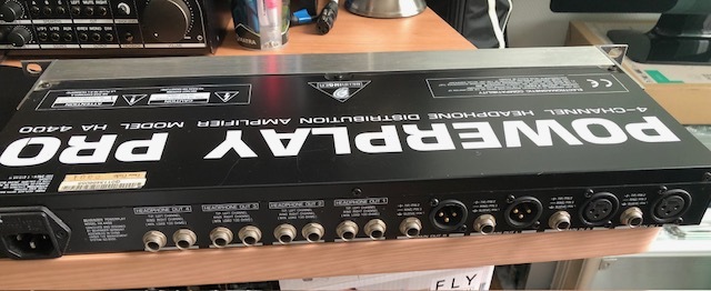 Behringer Powerplay Pro HA4400  (56713)