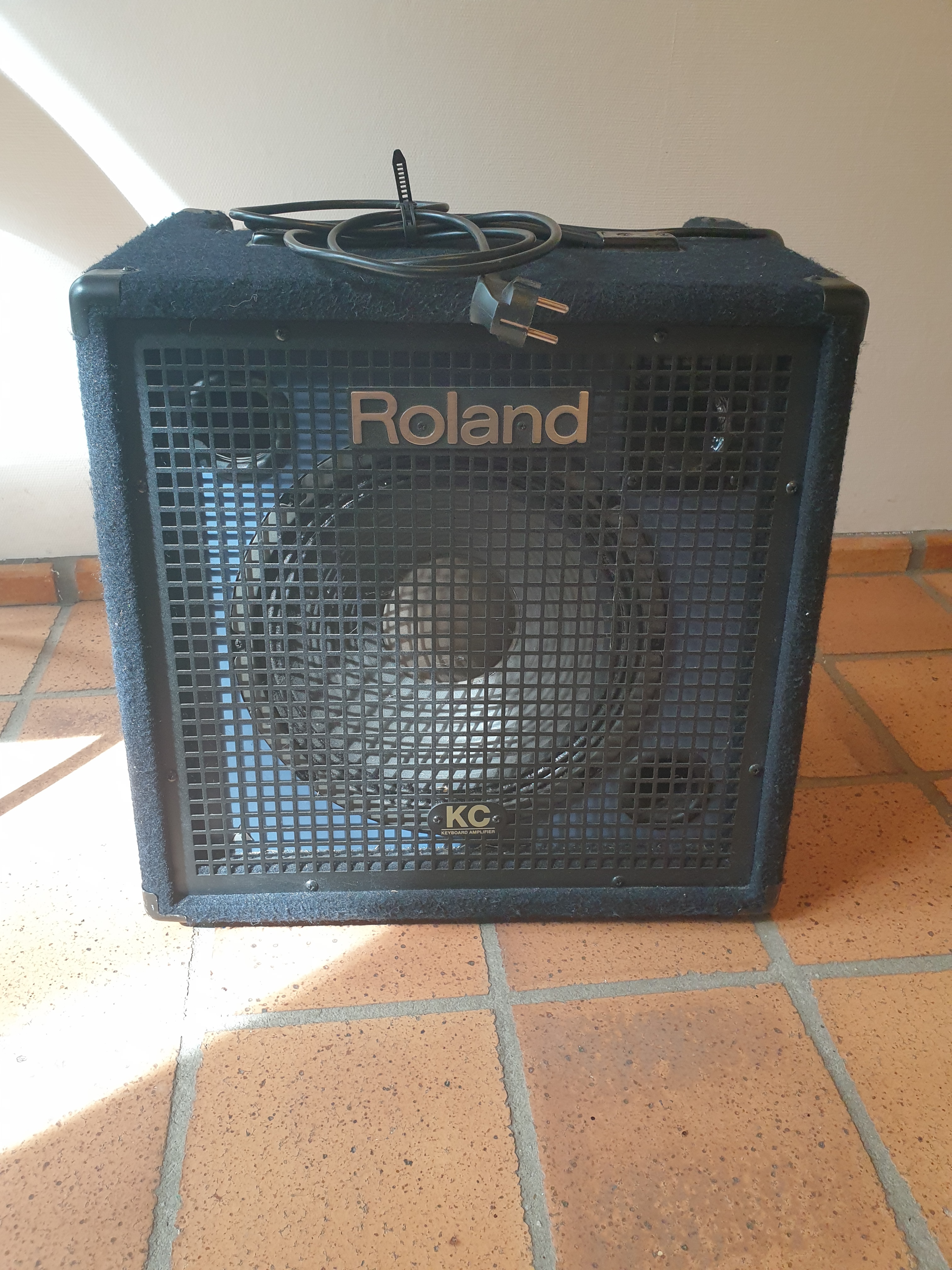 Roland KC-350 très bon état - Peu utilisé