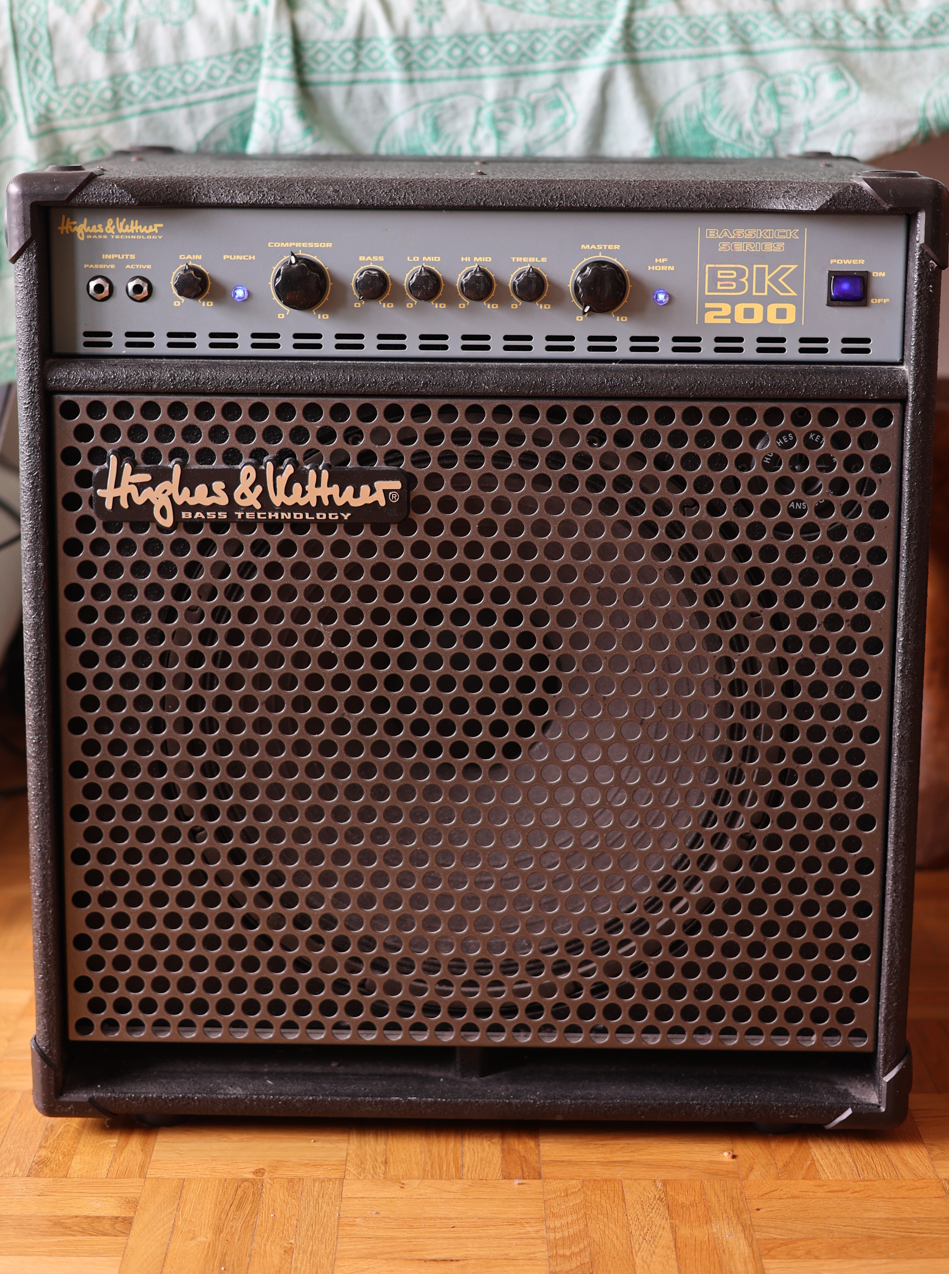 Hughes & Kettner BK 200