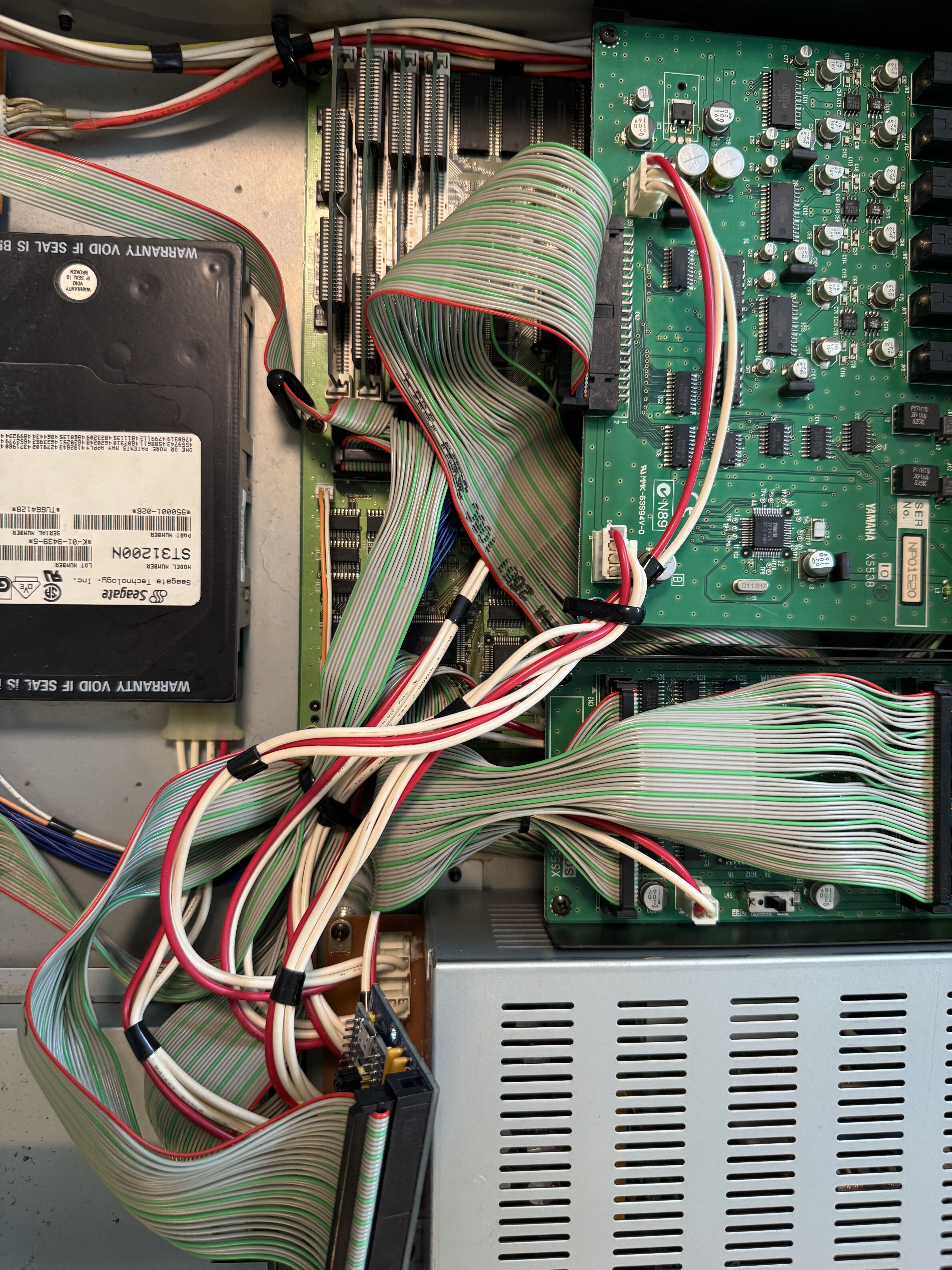 Yamaha A3000 V2 (65602)