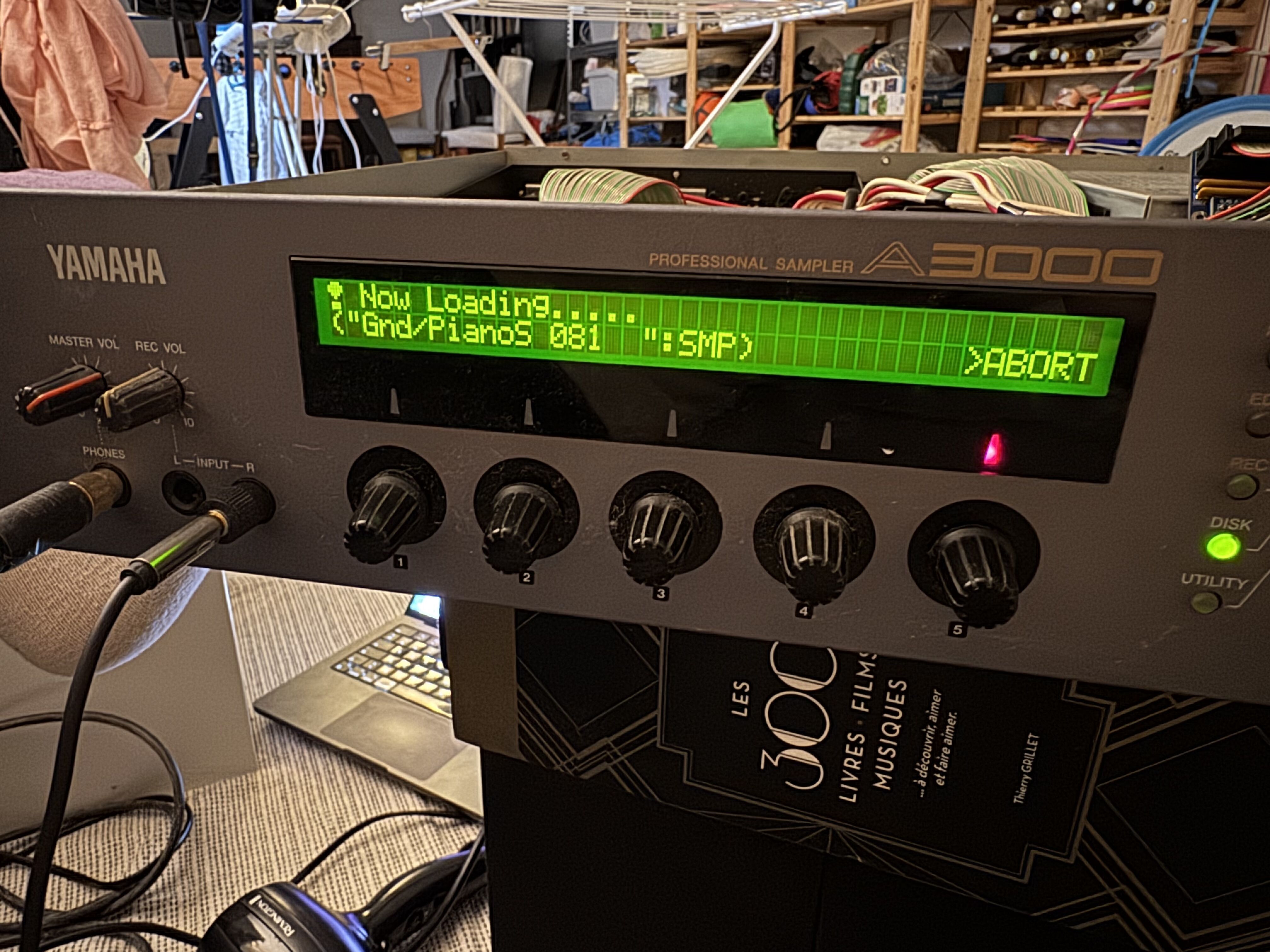 Yamaha A3000 V2 (42677)